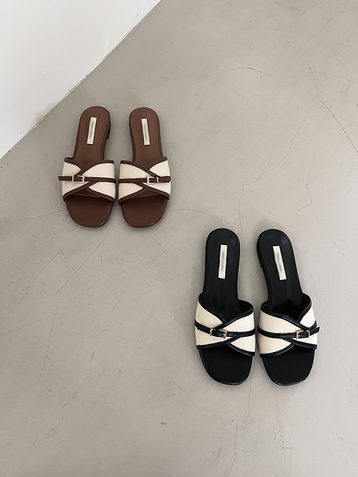 Contrast Canvas Sandals (2 colors)