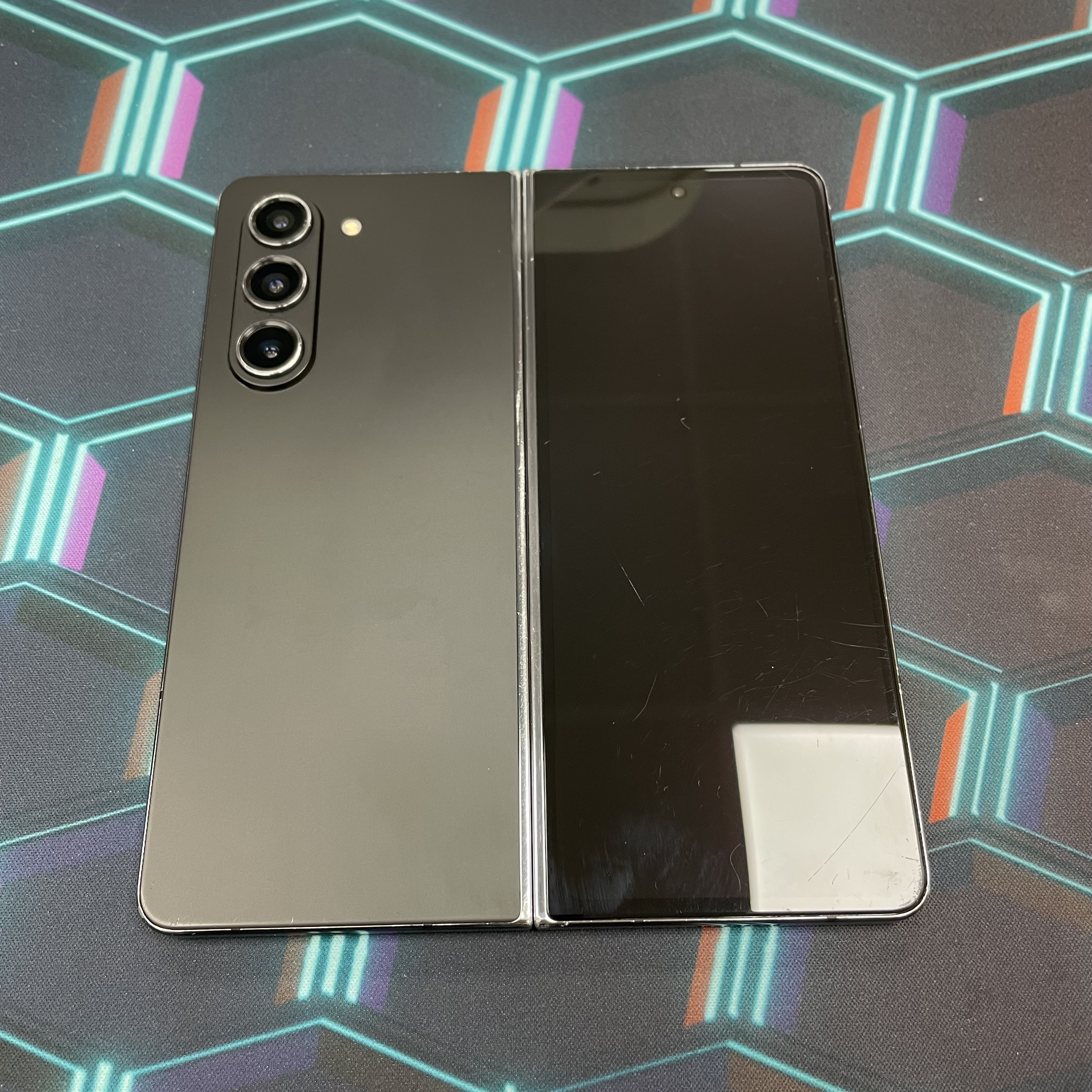 *5819B Galaxy Z Fold 5 靚機 12+512GB 黑色 black