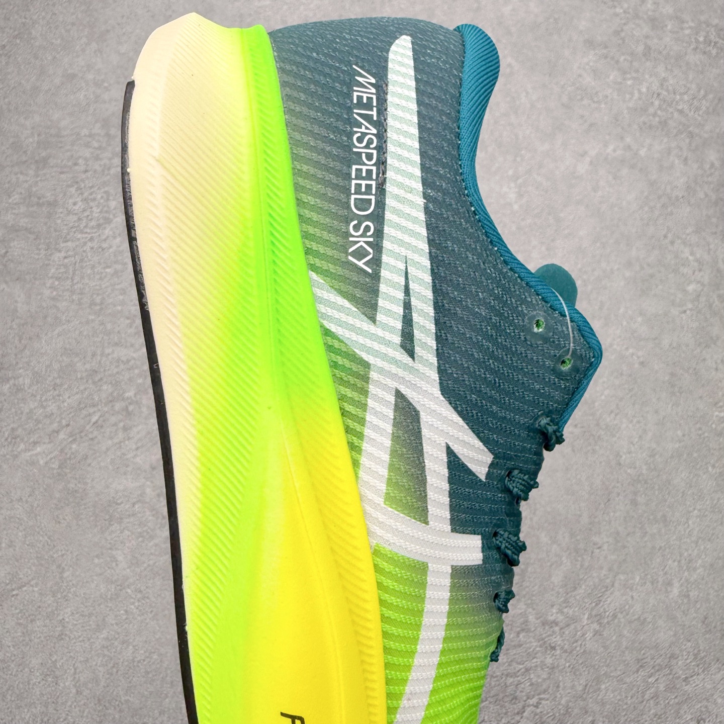 Asics Metaspeed Sky+
