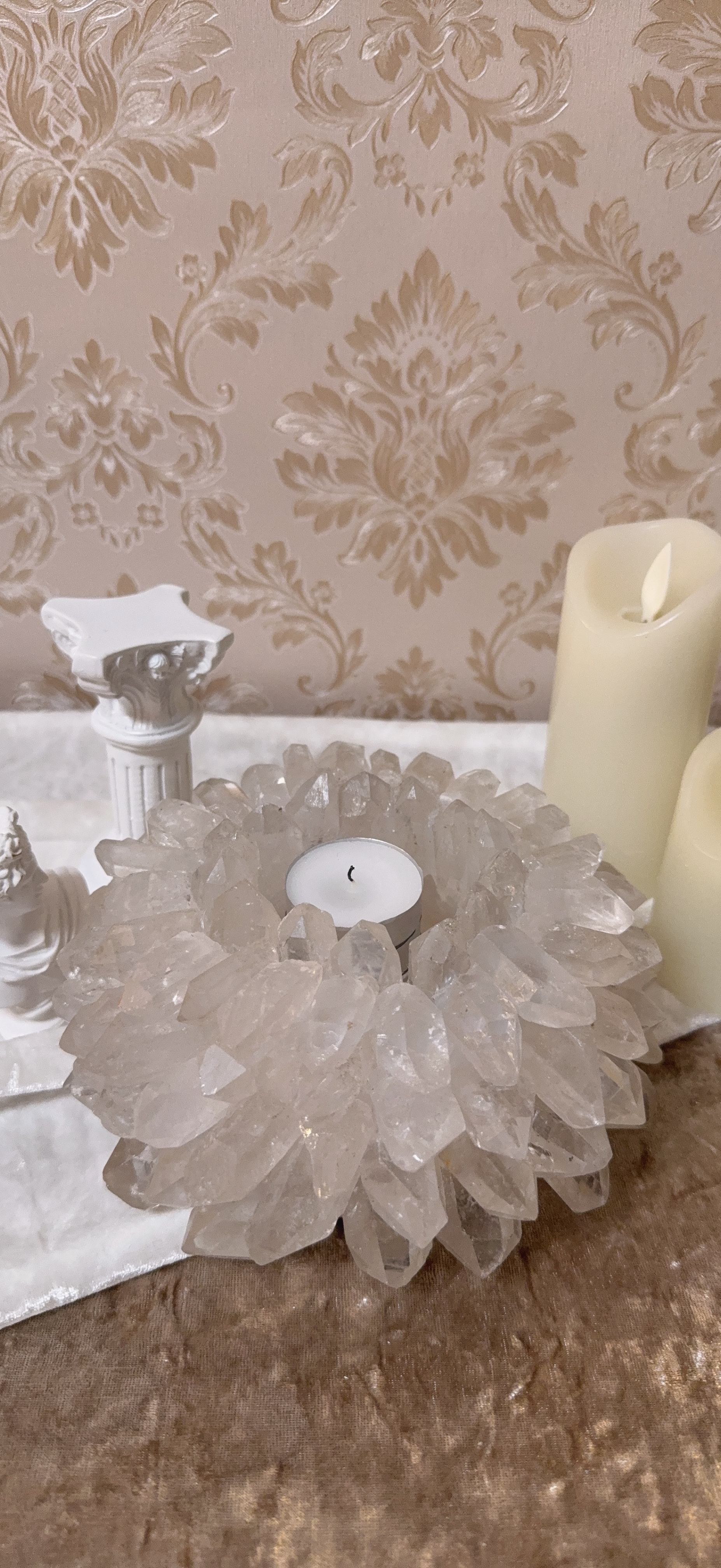 巴西純淨之光：白水晶「盛開花朵」燭台