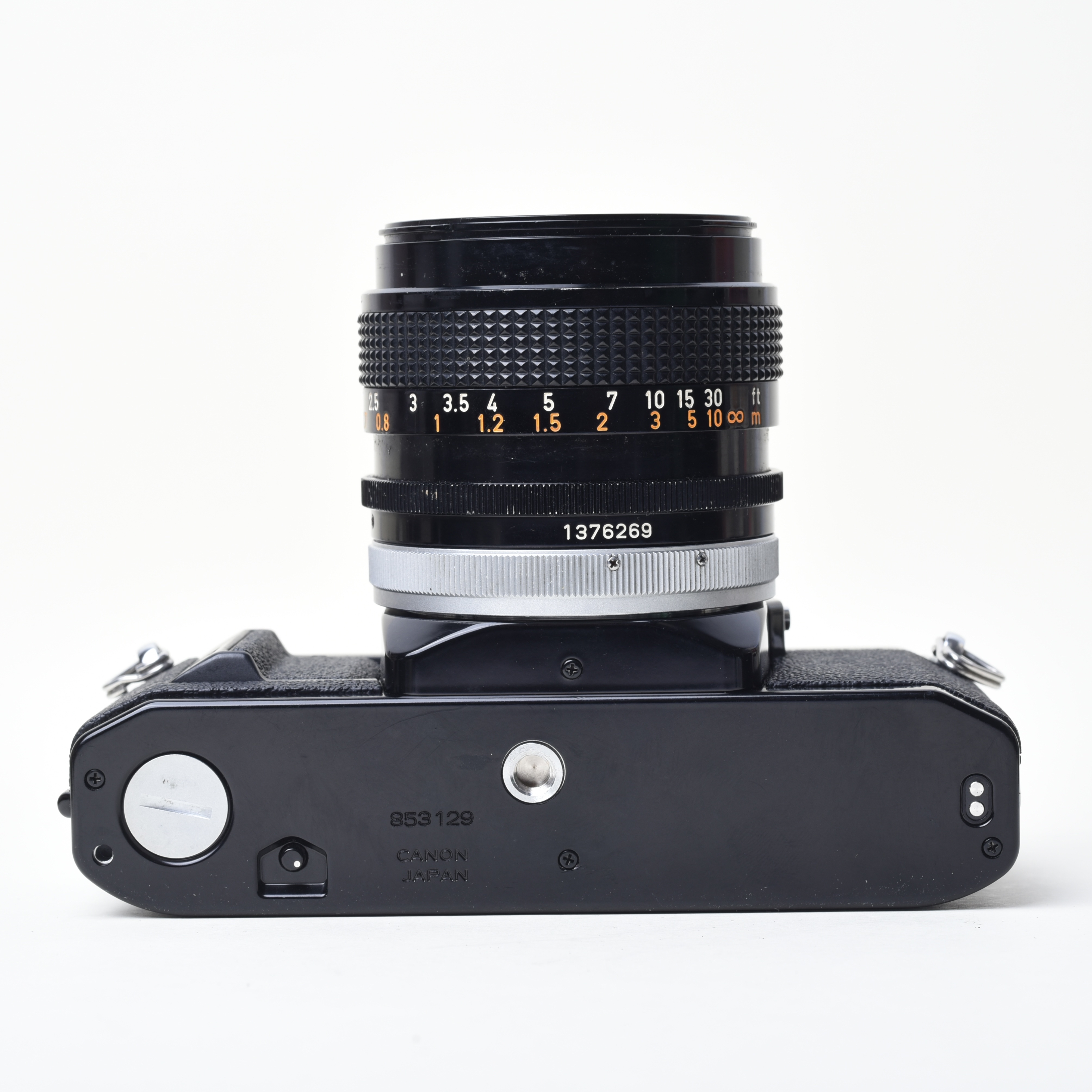 Canon AV-1配置Canon FD 50mm f1.4菲林相機