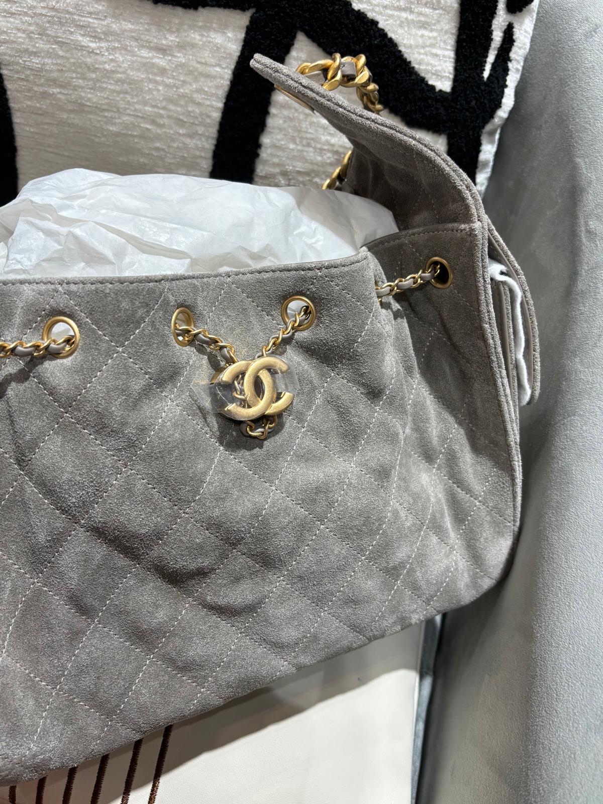  全新Chanel 25 small AS5293 suede calfskin 100%Authentic,全新未使用品 ✅ 芯片✅dust bag✅box