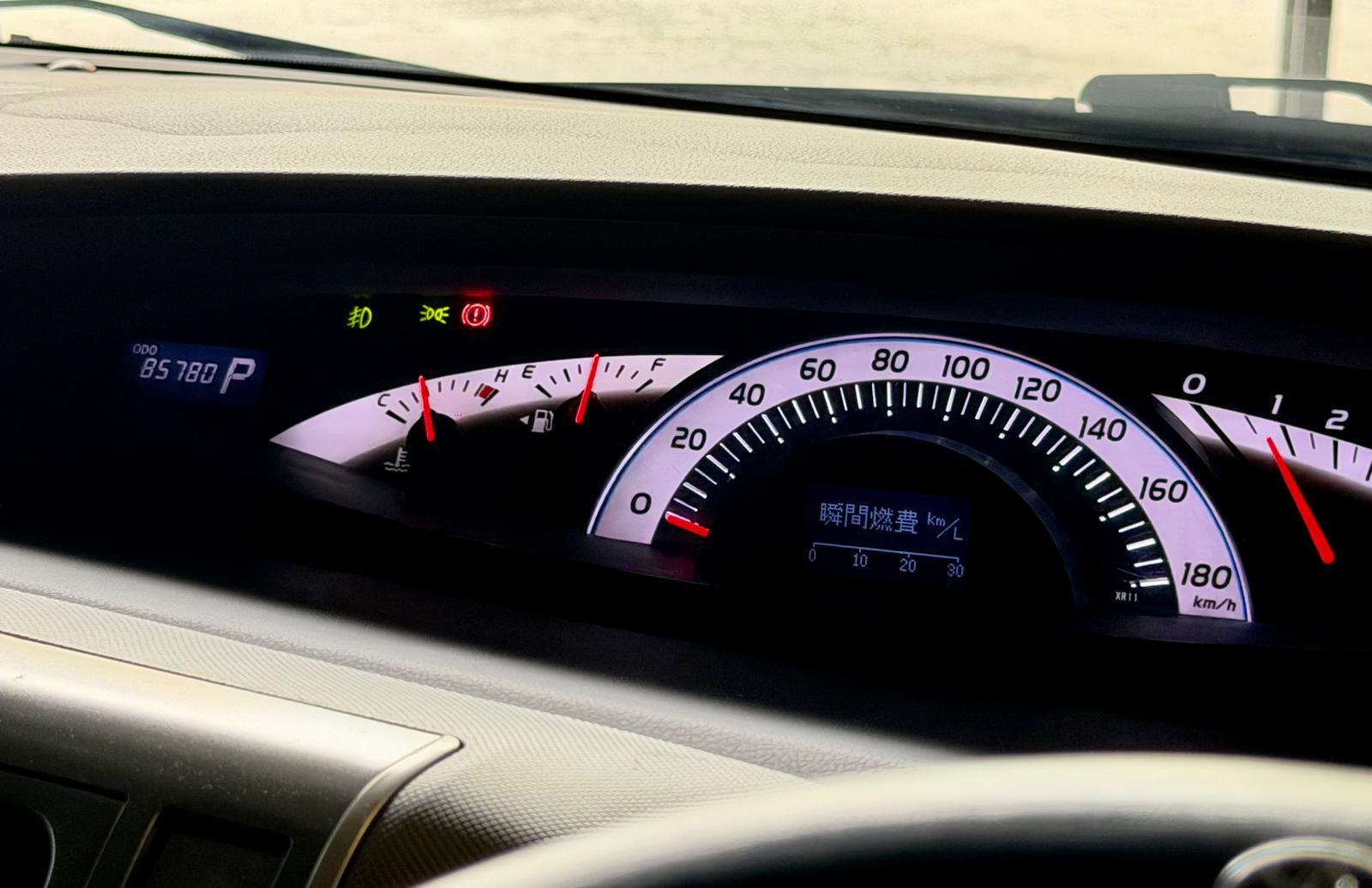 Toyota Estima 2.4 2010