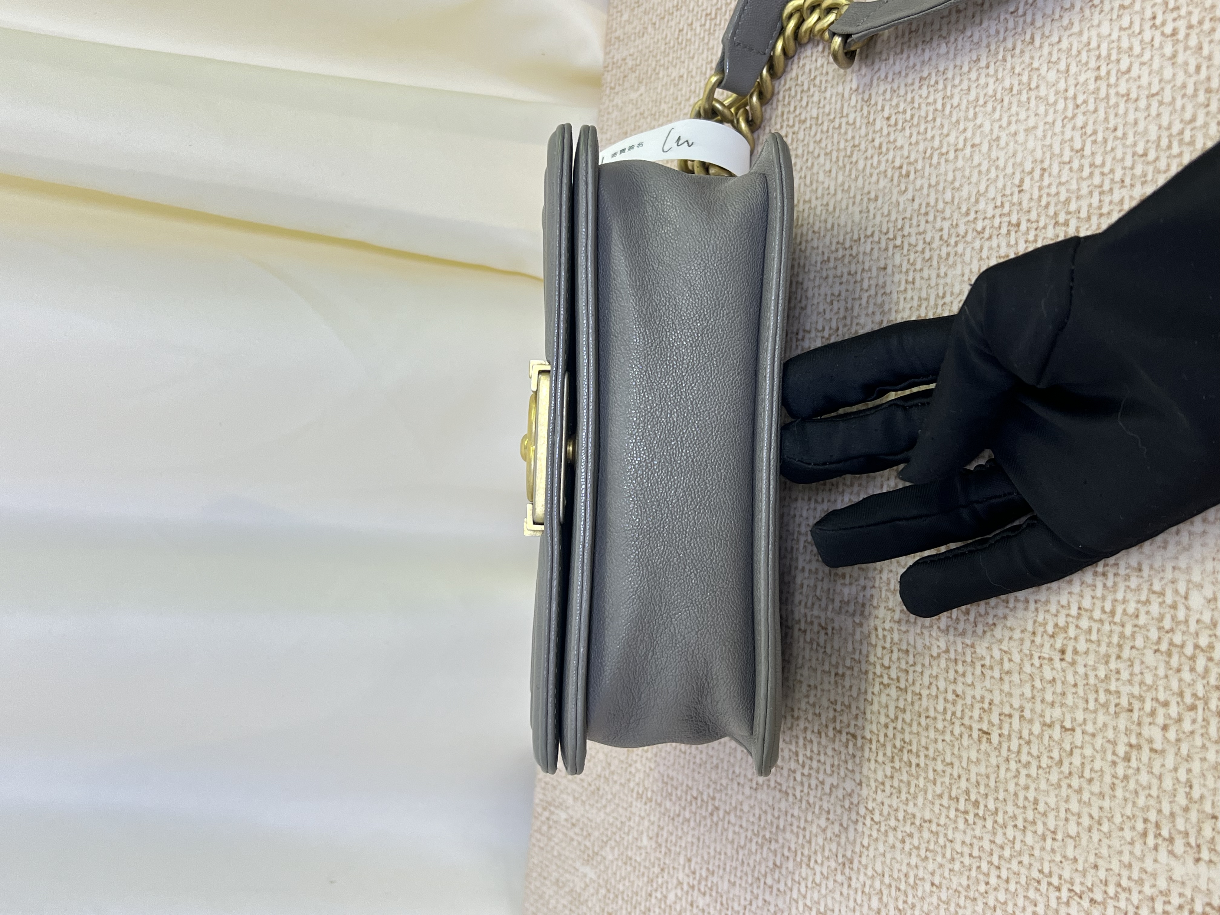 直播貨品 |  [1個-$100 2個-$300］BB45