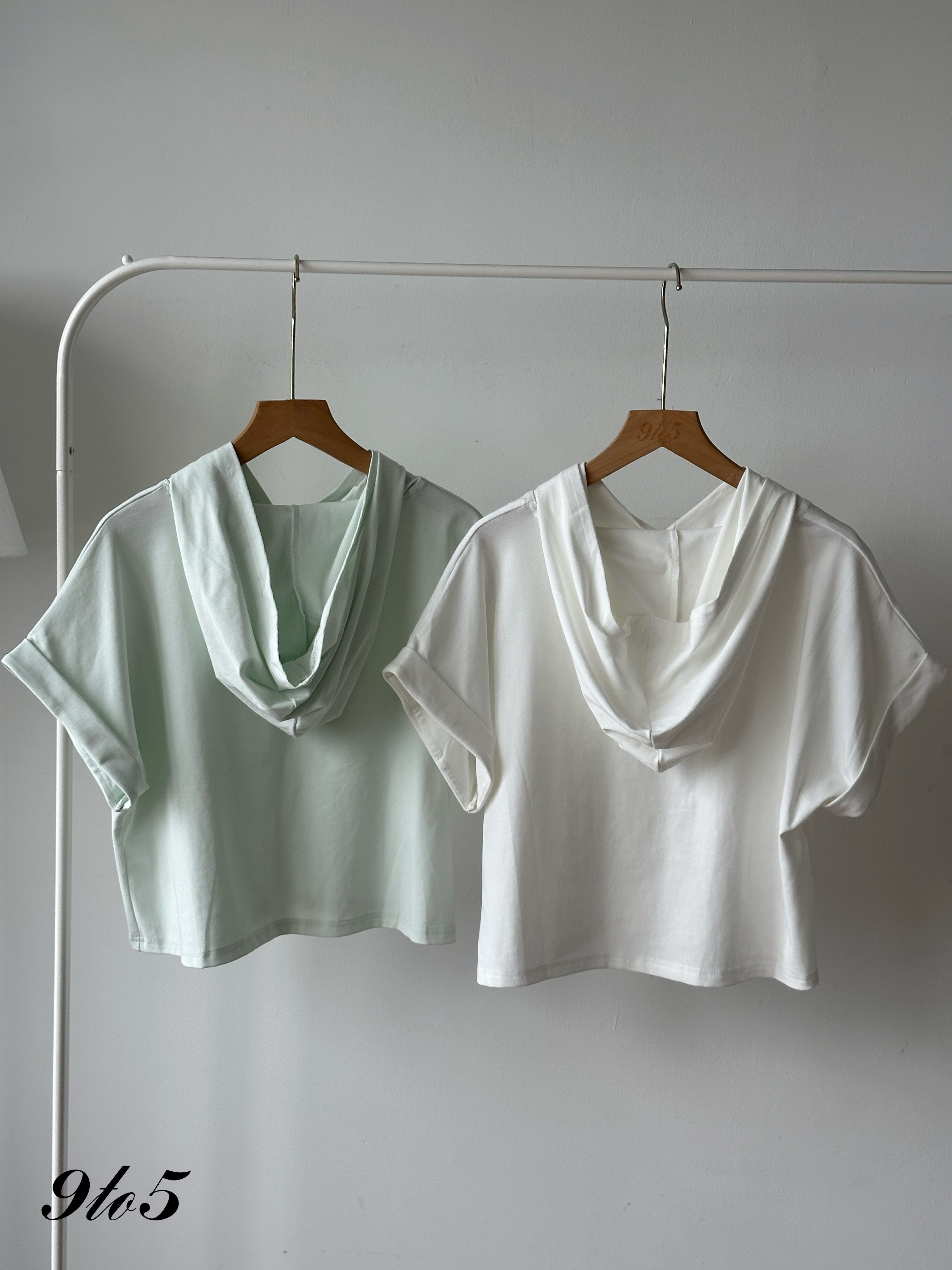 T4281 Short Sleeve Hoodie Top - 4 Colors 