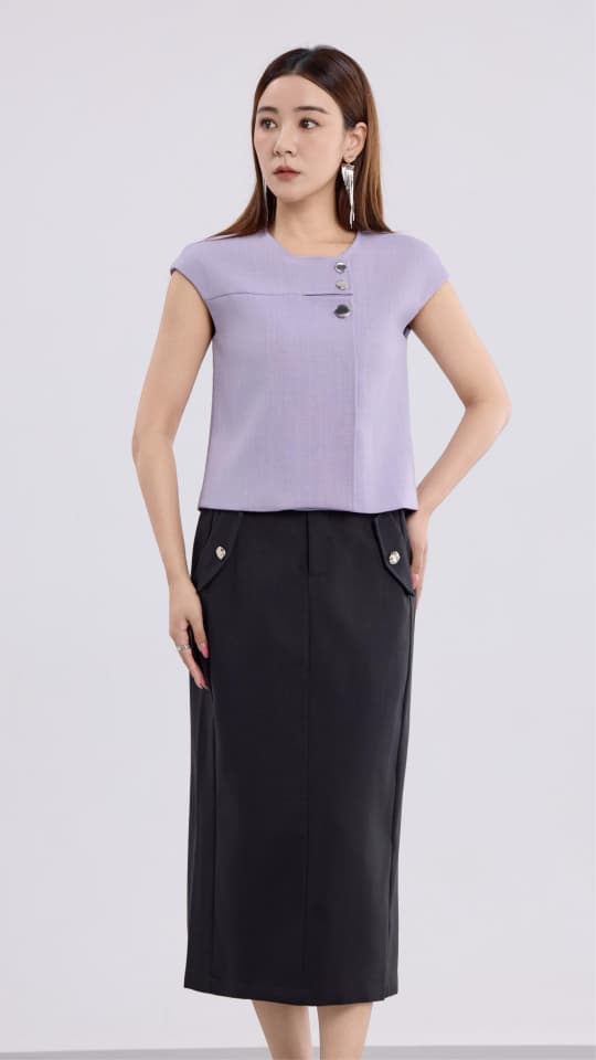 10141323 Celeste Sculpt Boatneck Top