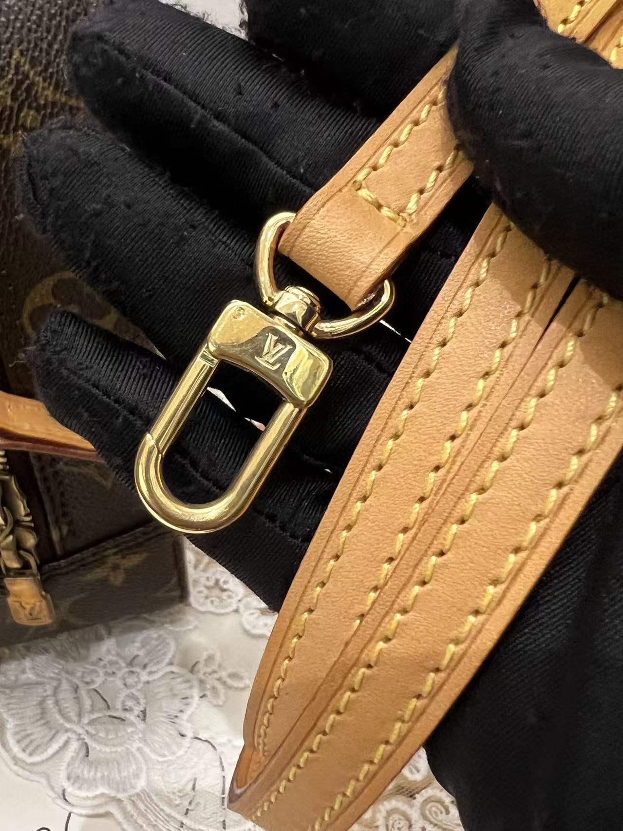 Louis Vuitton Monogram Spontini Bag（豆腐包）