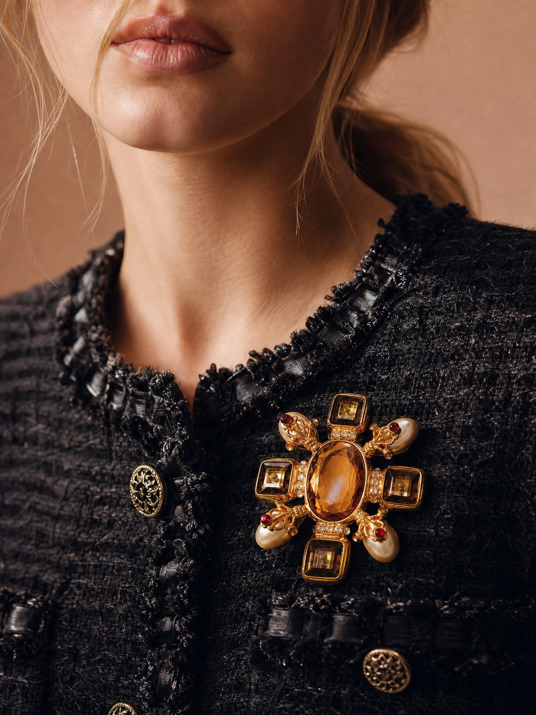 拜占庭的流金十字 ∙ 中世紀宮廷重工寶石珍珠胸針Gilded Byzantine Cross ∙ Mid-Century Palace Gemstone & Pearl Brooch