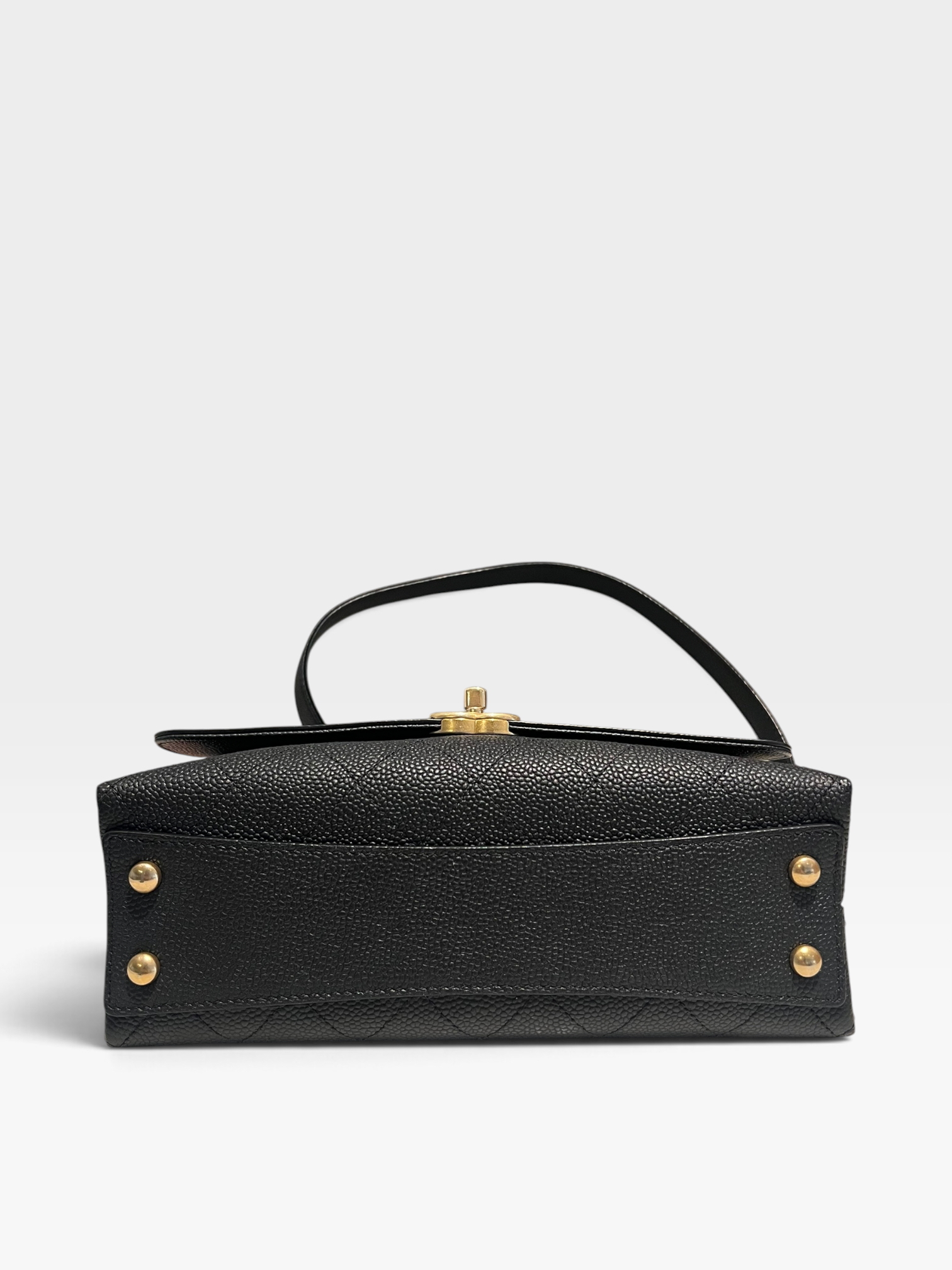 Pre-Owned CHANEL Chic Affinity / Product Code: B60182