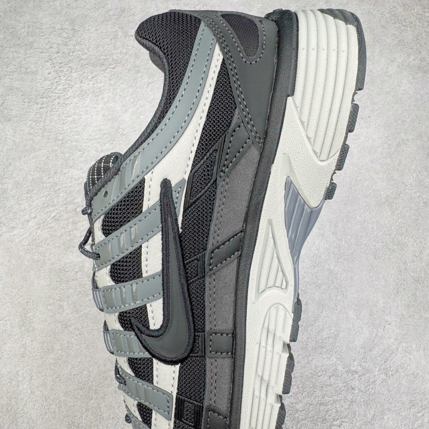 Nike P-6000 HQ3818-001 