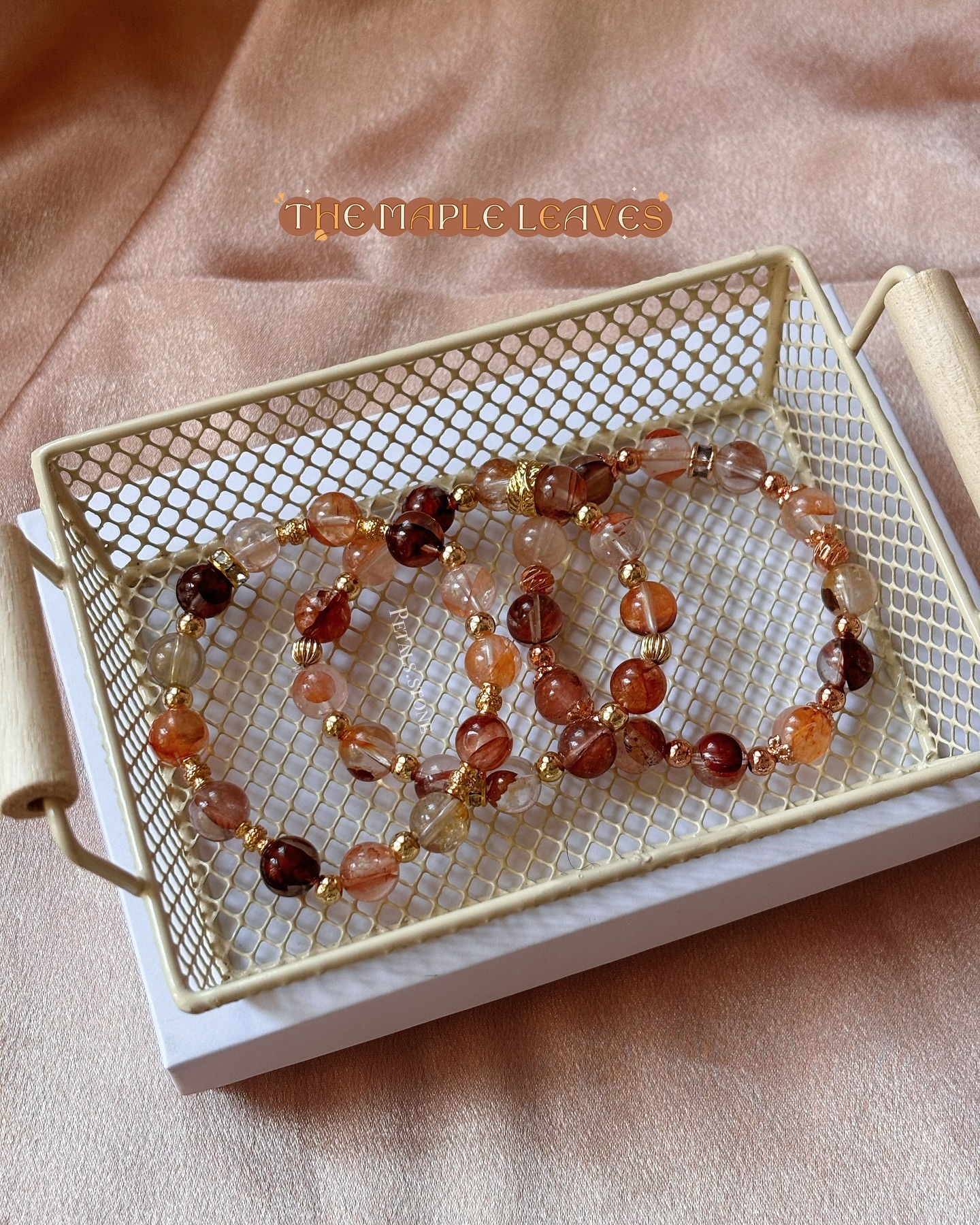 THE MAPLE LEAVES🍂 