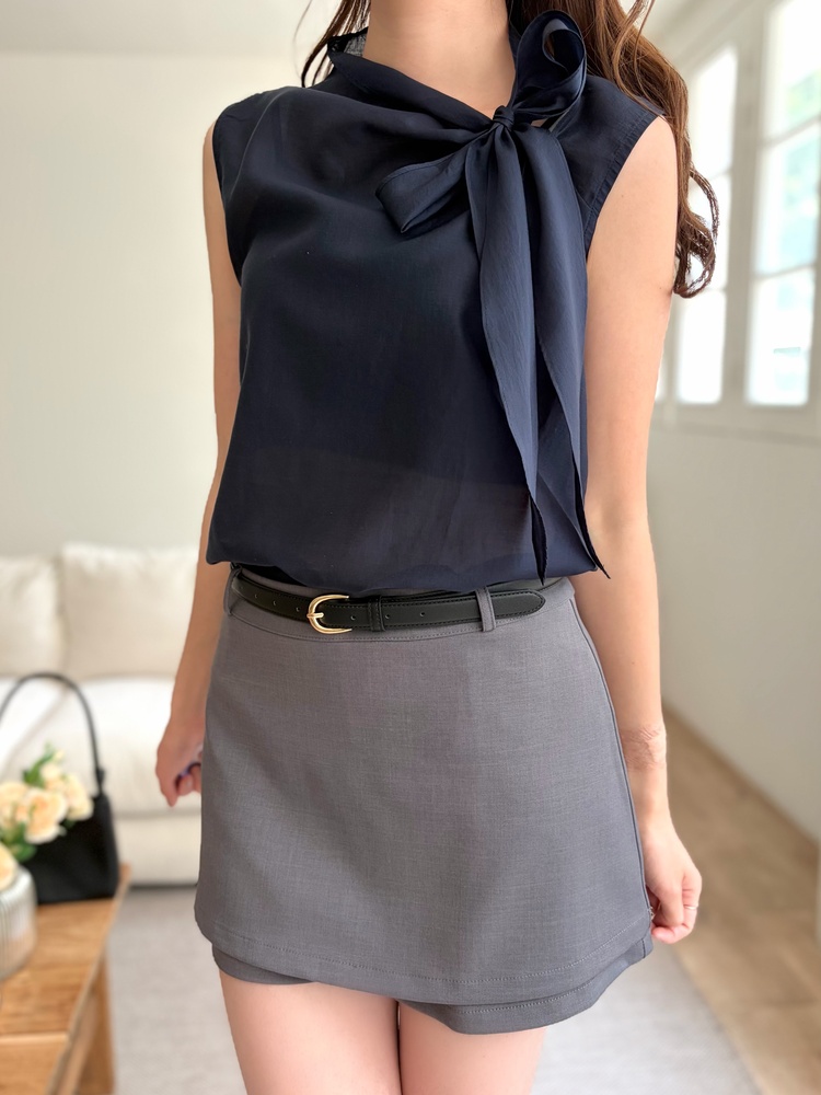 Clean Line Overlay Skorts (Grey)