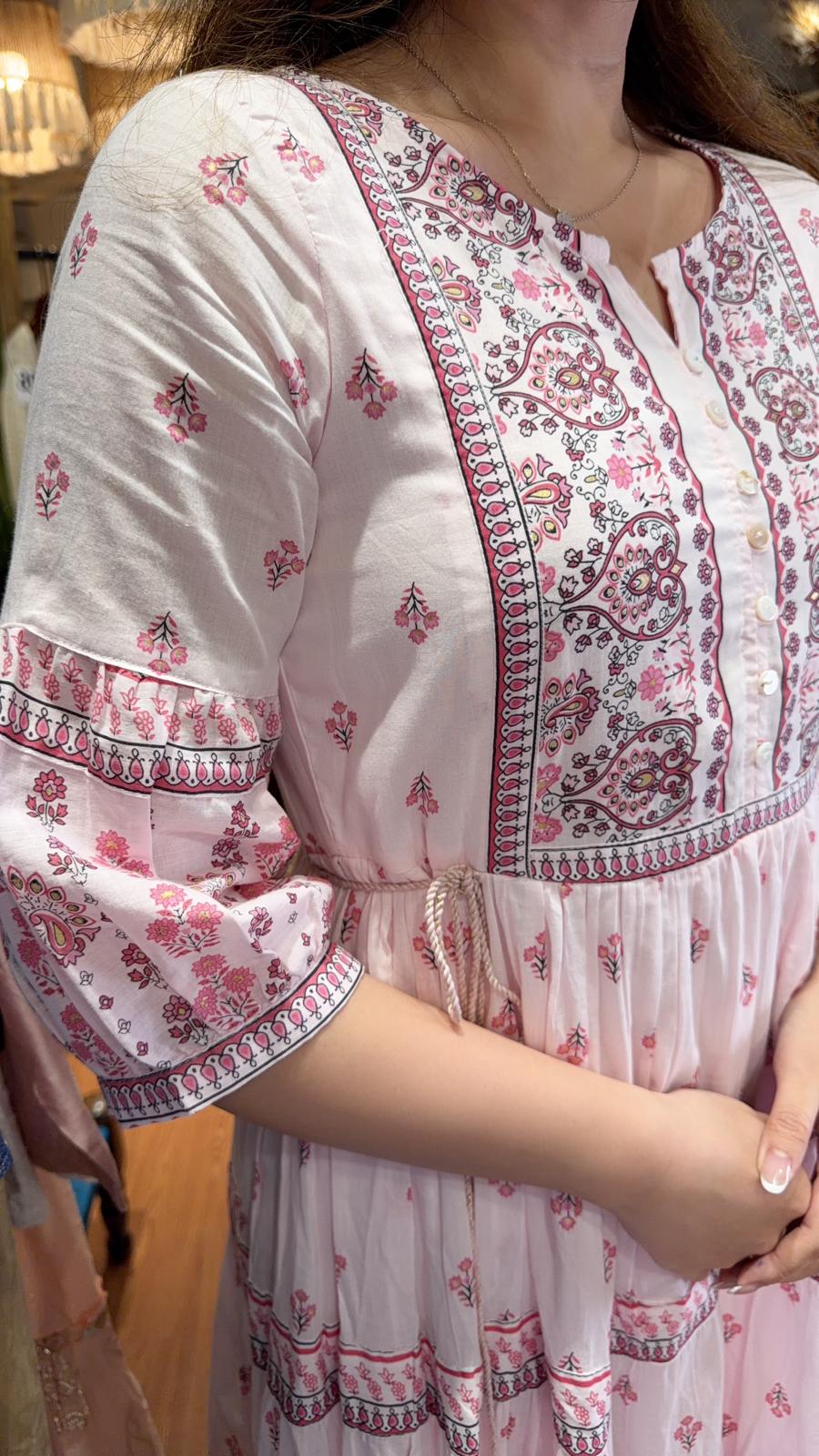 2945 Baby Pink with Golden Stampling 4 Rope OP 46"