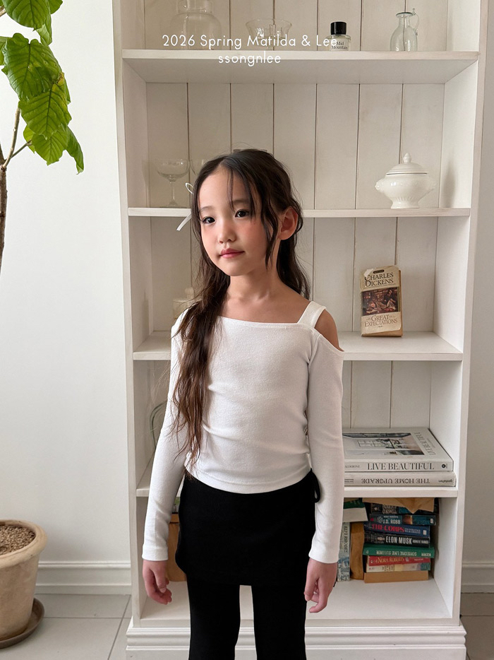 🇰🇷Matilda&Lee tee