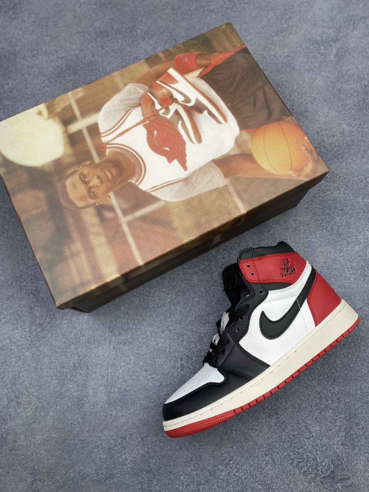 Nike Air Jordan 1 Retro High OG