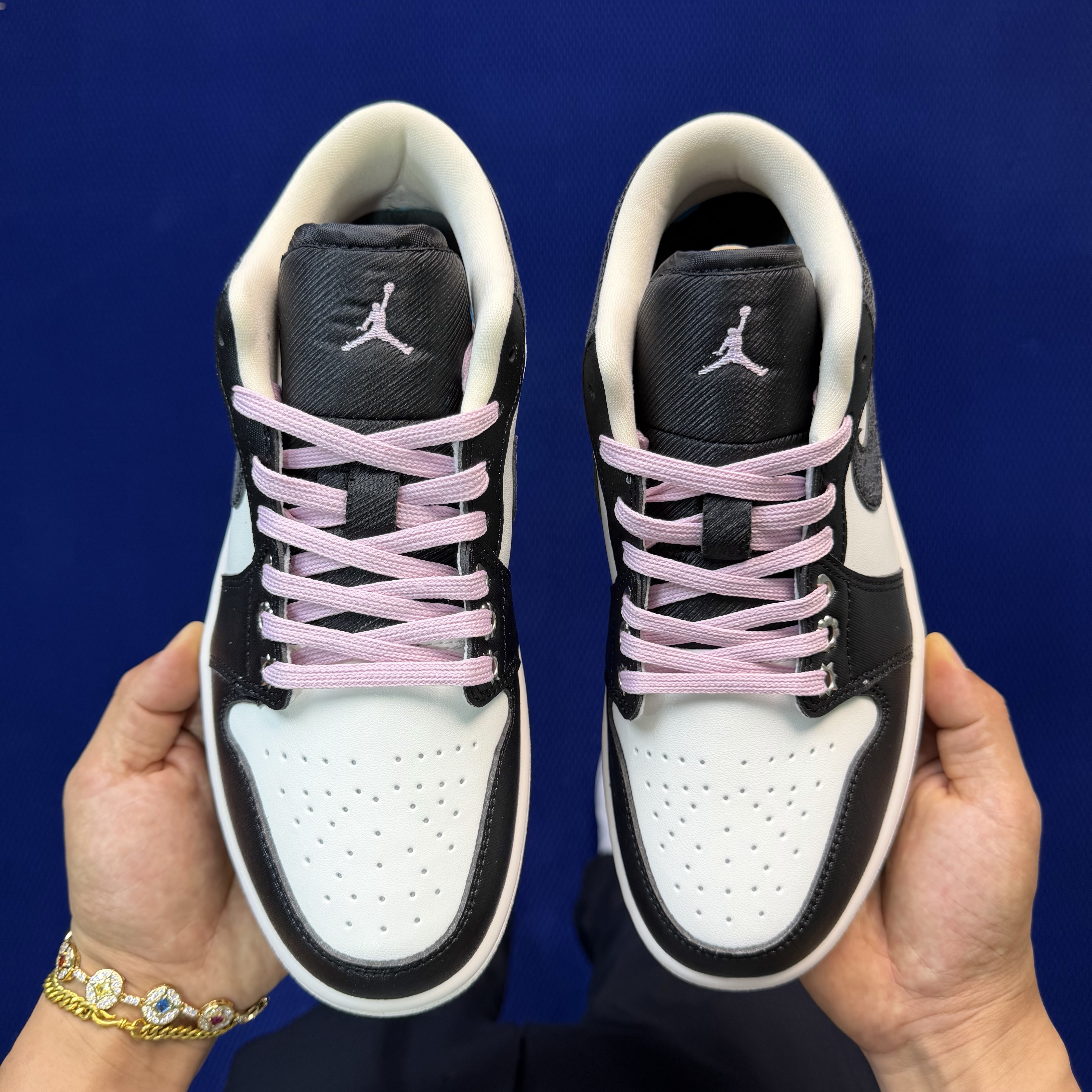 Nike Air Jordan Low II0595-001