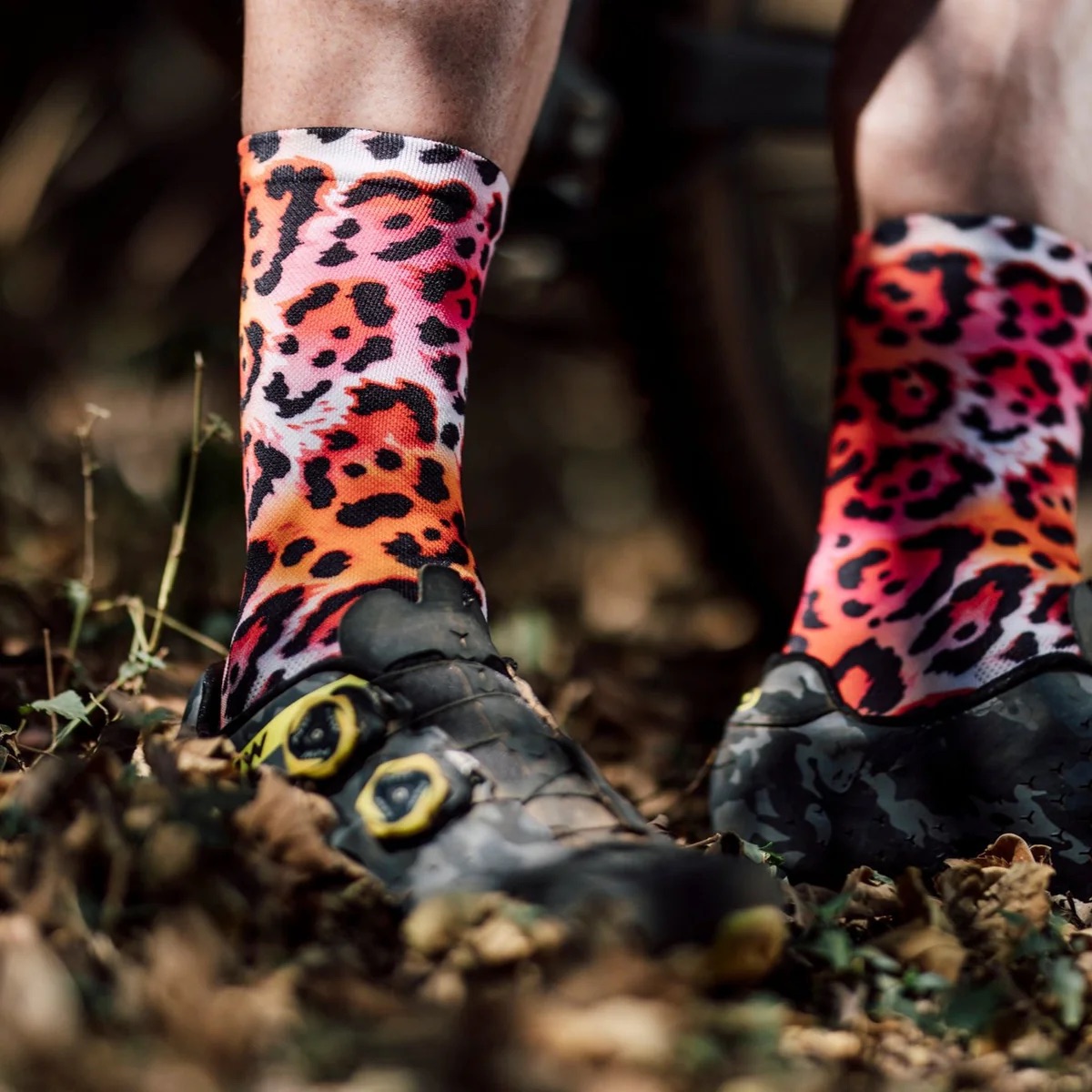 Sox Electric Leopard Pink Crew Socks