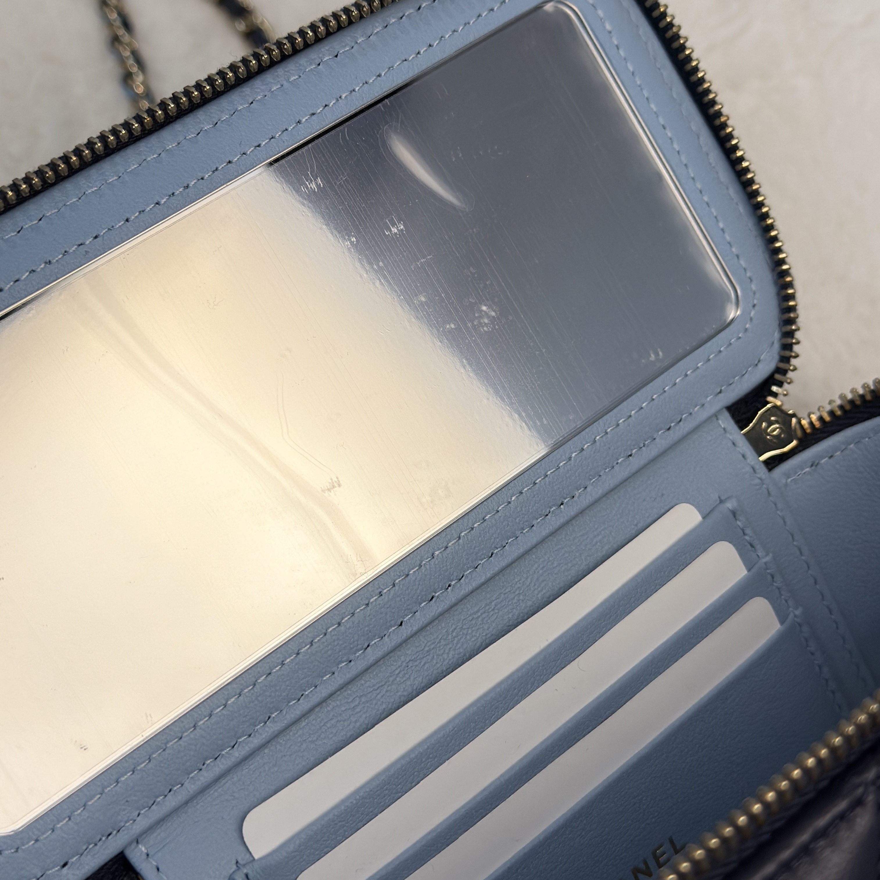 CHANEL雙拼藍色系化妝包💙🩵