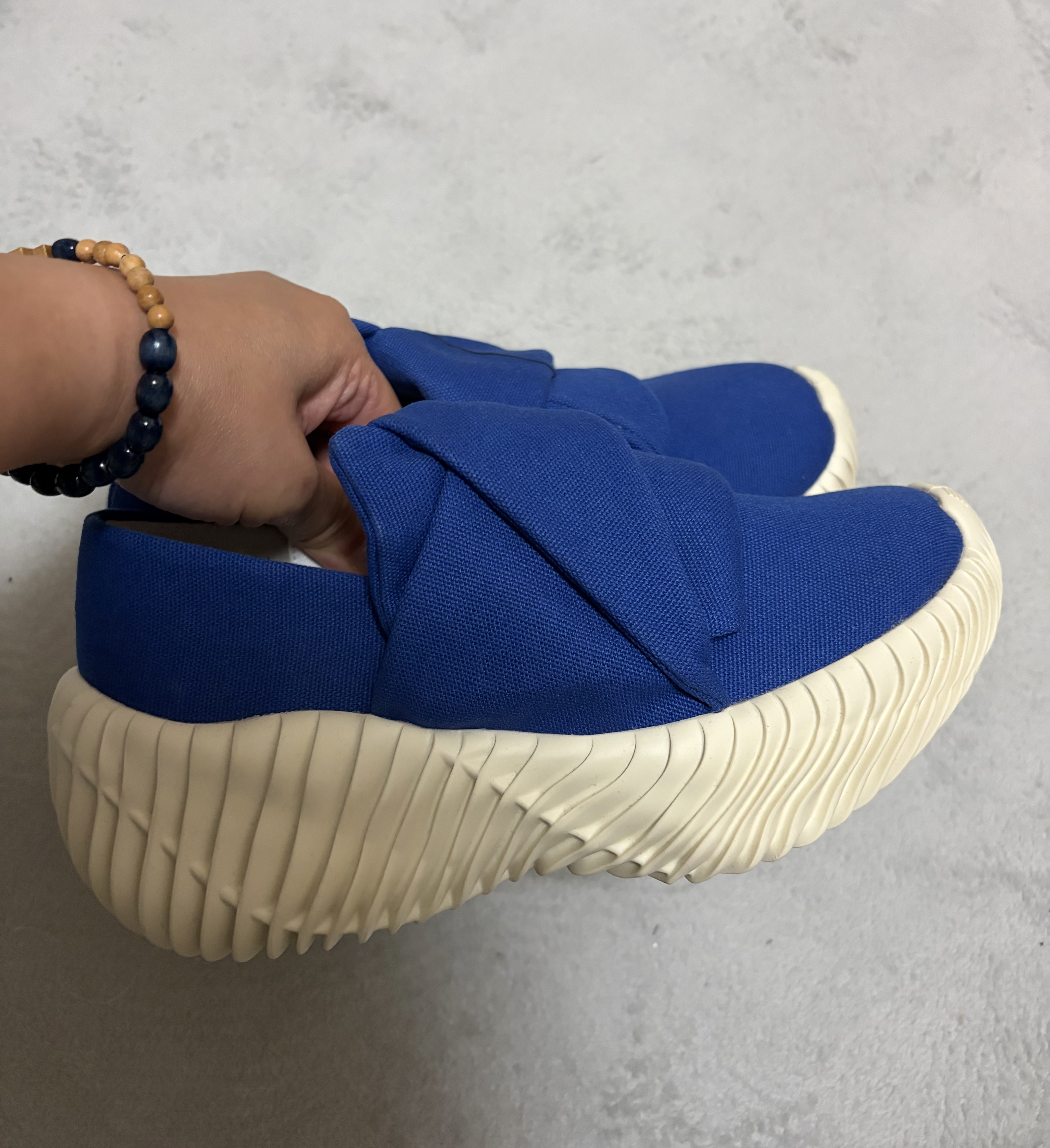 💕 Gomme blue sneakers size M 💕