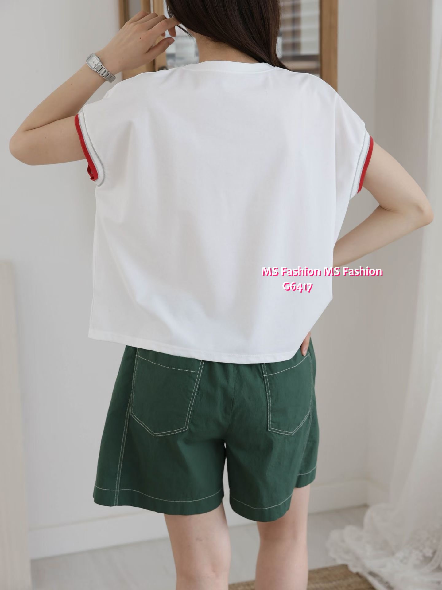 G6417 拼色字母print top