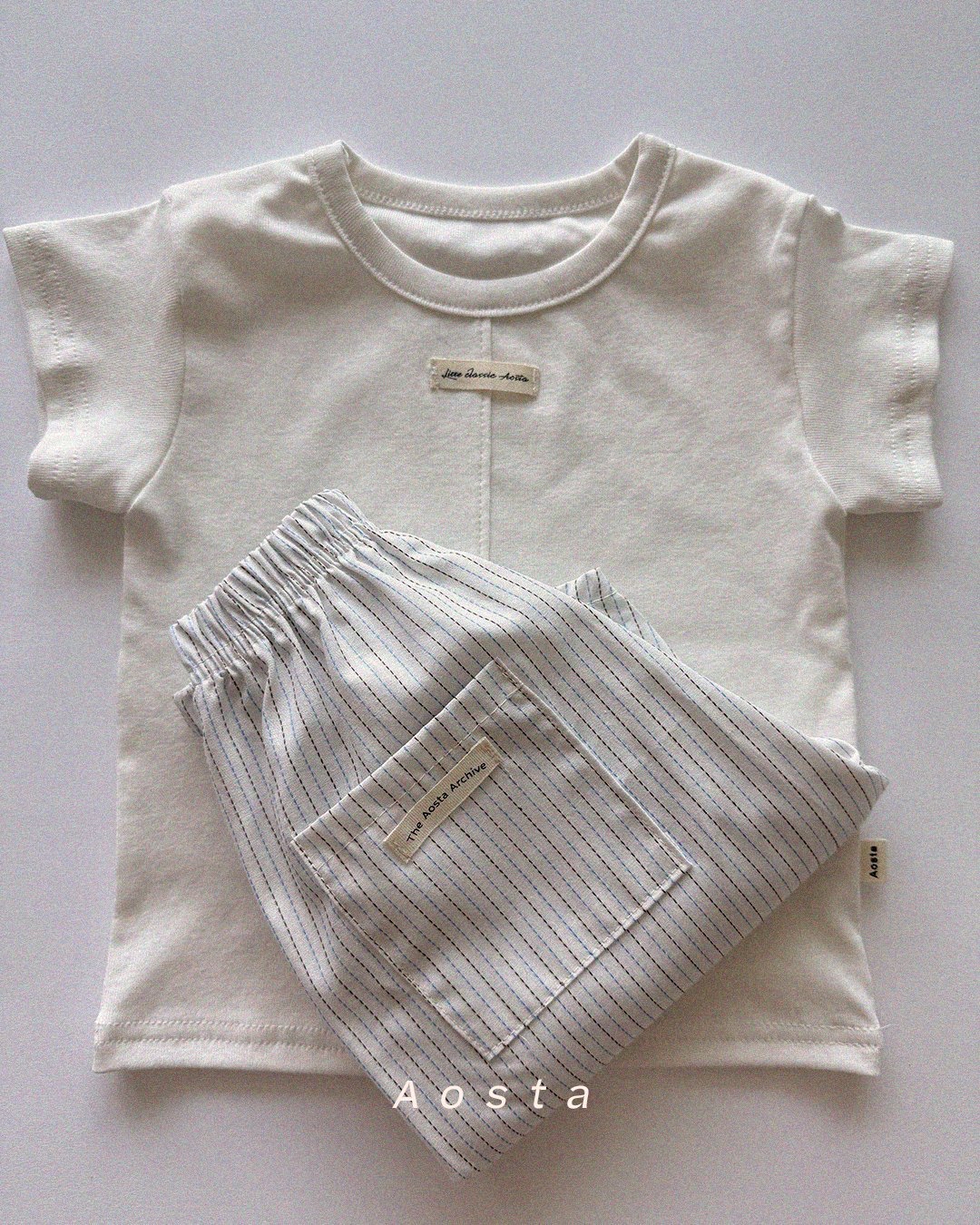 Aosta | Basic T (Ivory XL(90-105)/Blue 2XL(105-115)/Black XL(90-105)