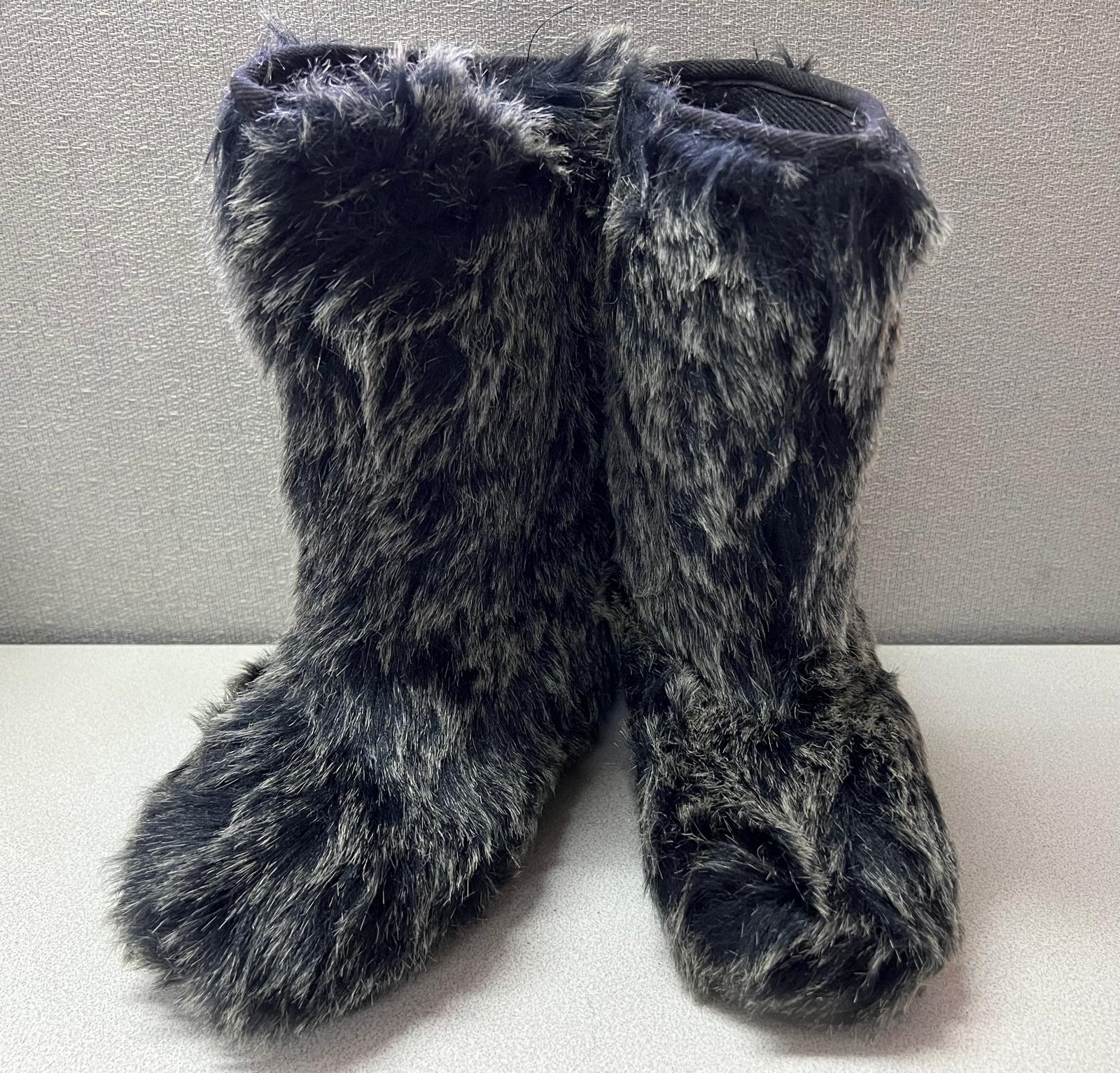 🎌日本直送🎌 Hello Kitty 大人 毛毛 boot  