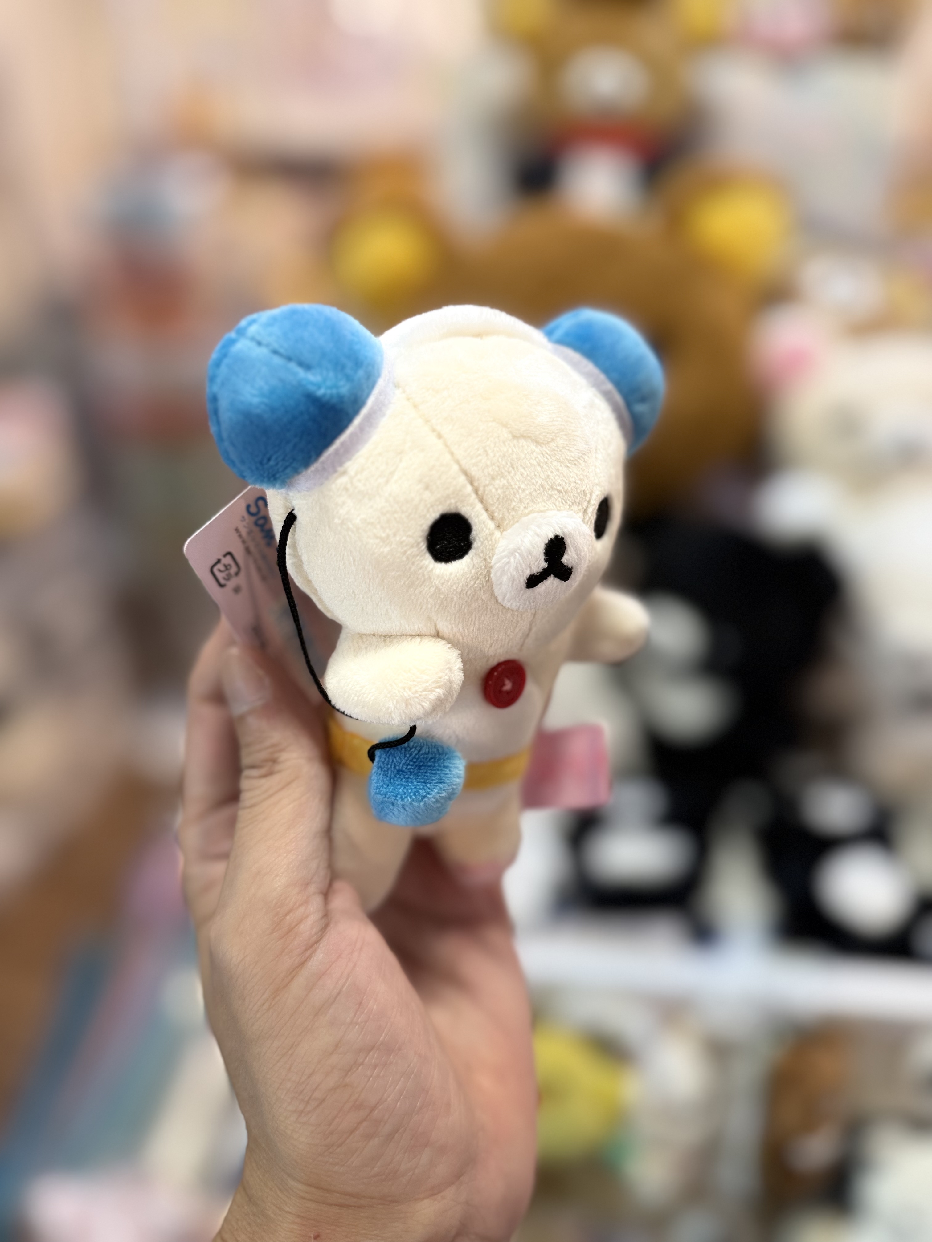 《現貨》全新日本專店限定 俏皮小白熊系列掛飾（聽歌篇）