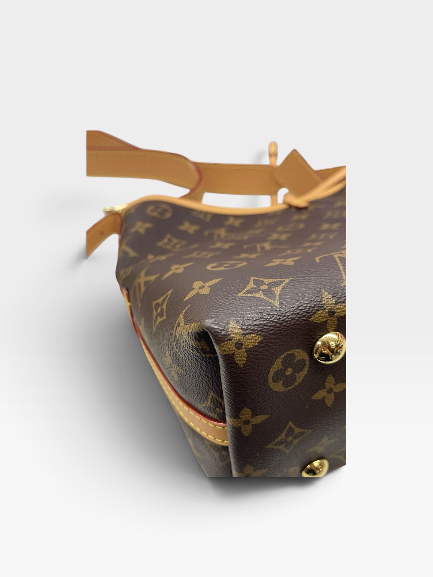 Pre-Owned LV Monogram CarryAll / Product Code: 102909