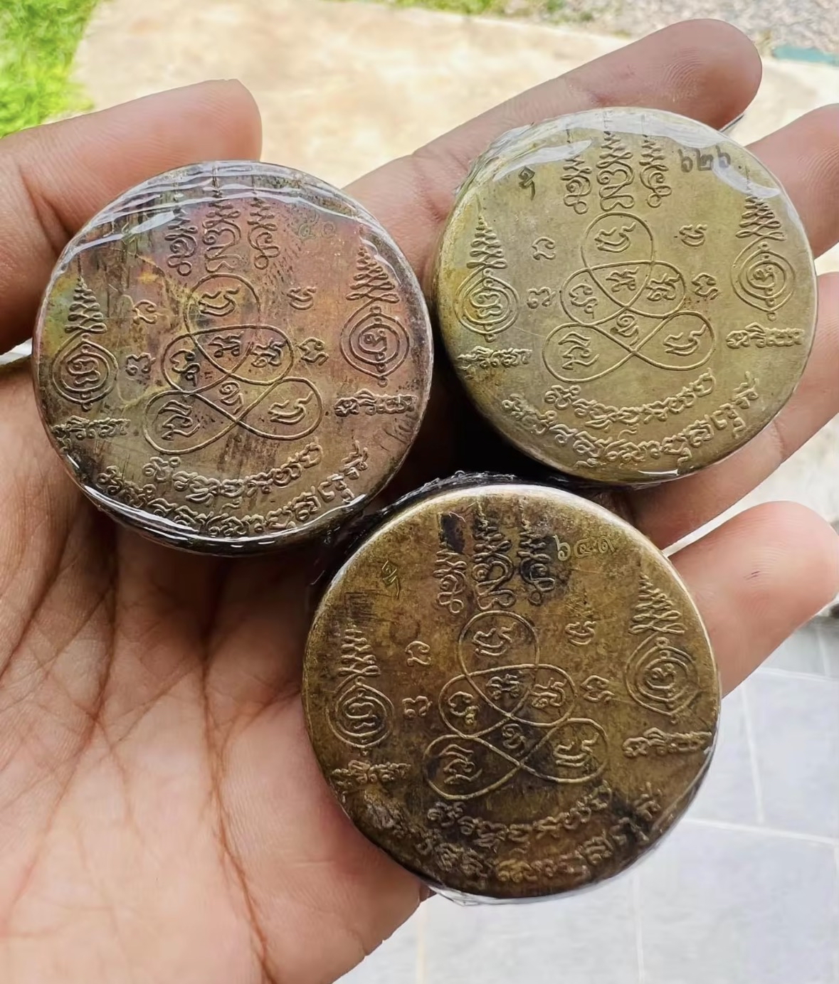 三師派格攝三次法會開光 泰南名師 :龍婆巴素 曼谷名師:阿贊添 瓦考奧白衣 阿贊念兌 Ajahn Naen Doi