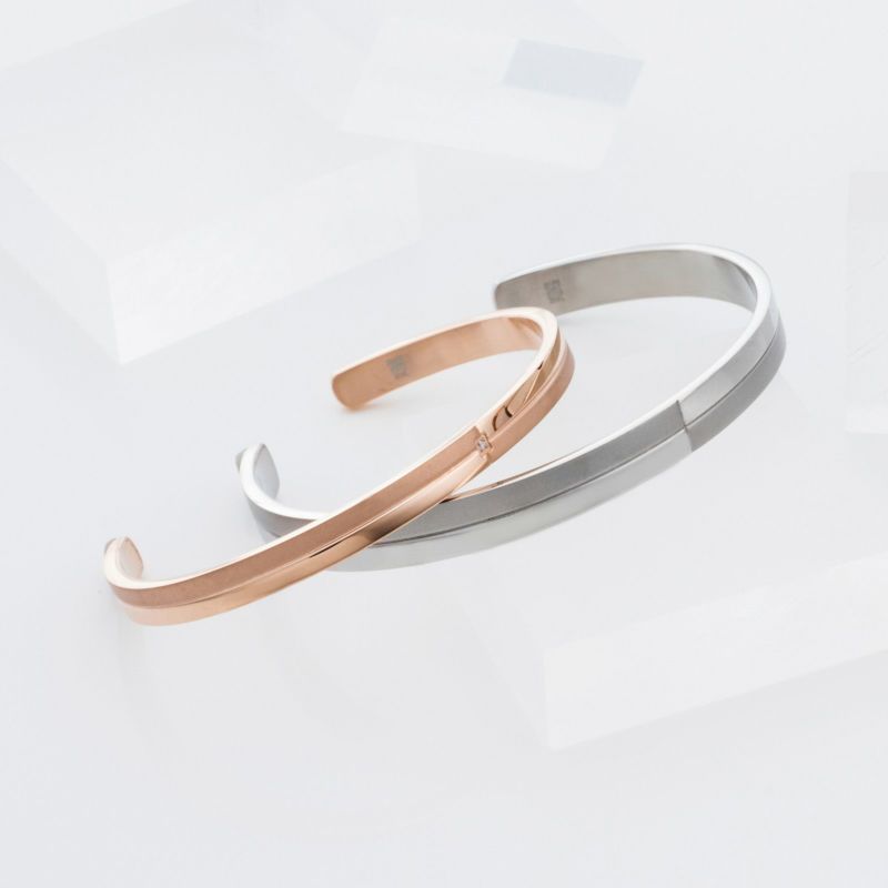 📦訂購 日本限定 White Clover 手鐲 (一對)