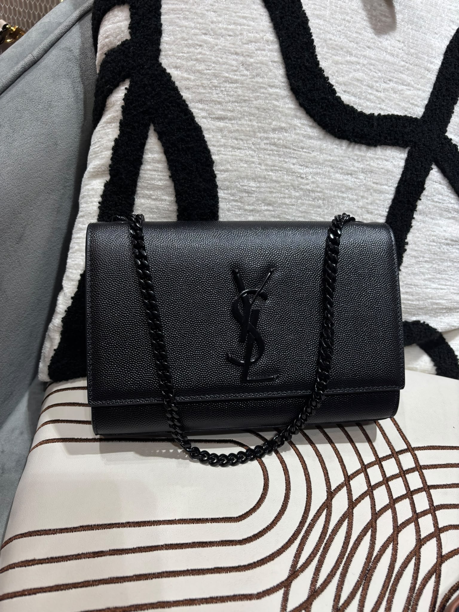 YSL Kate small  Black Caviar flap so black 20cm YSL FLAP 100%Authentic, 99%new  ✅Certificate ✅dust bag 