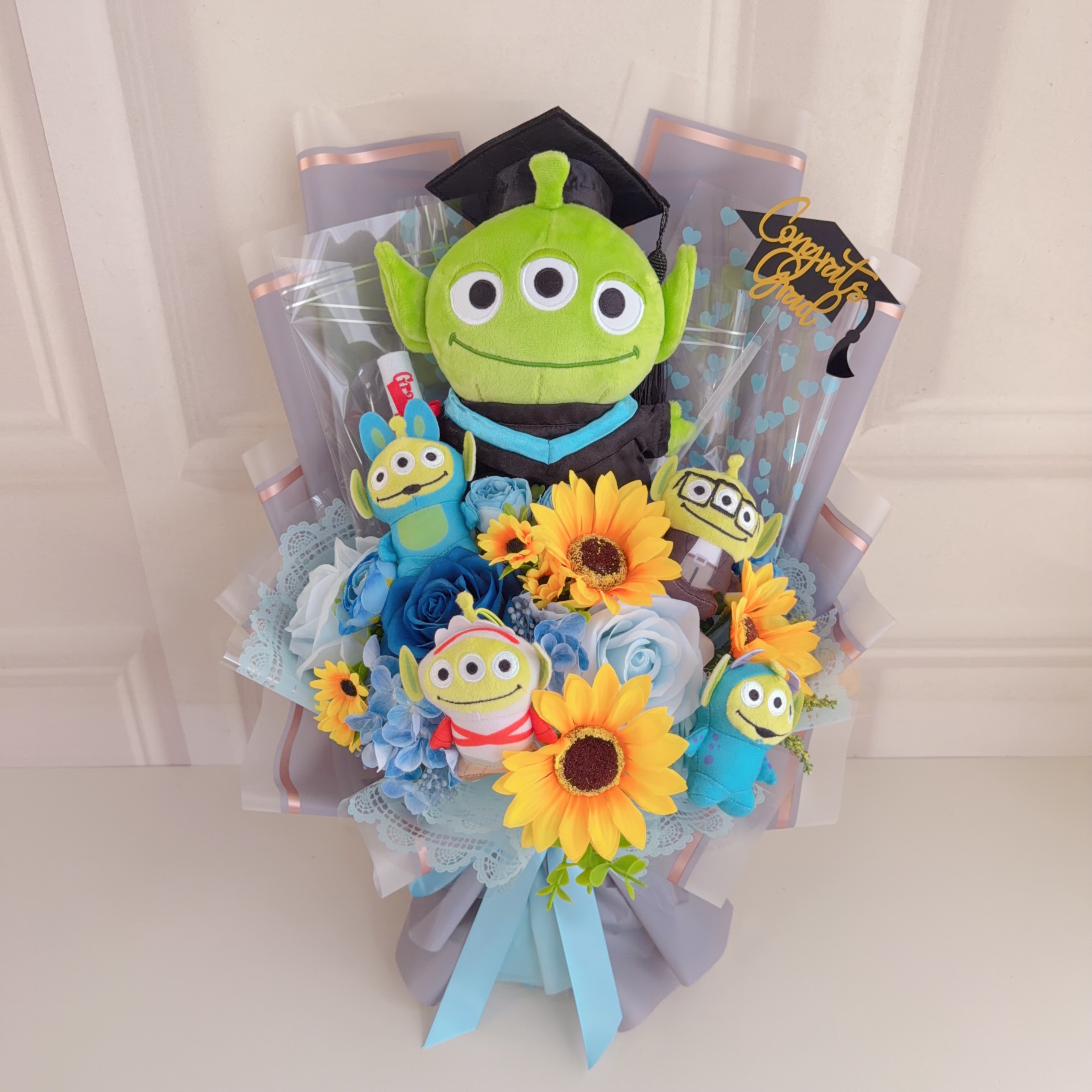 （現貨）三眼仔公仔花束