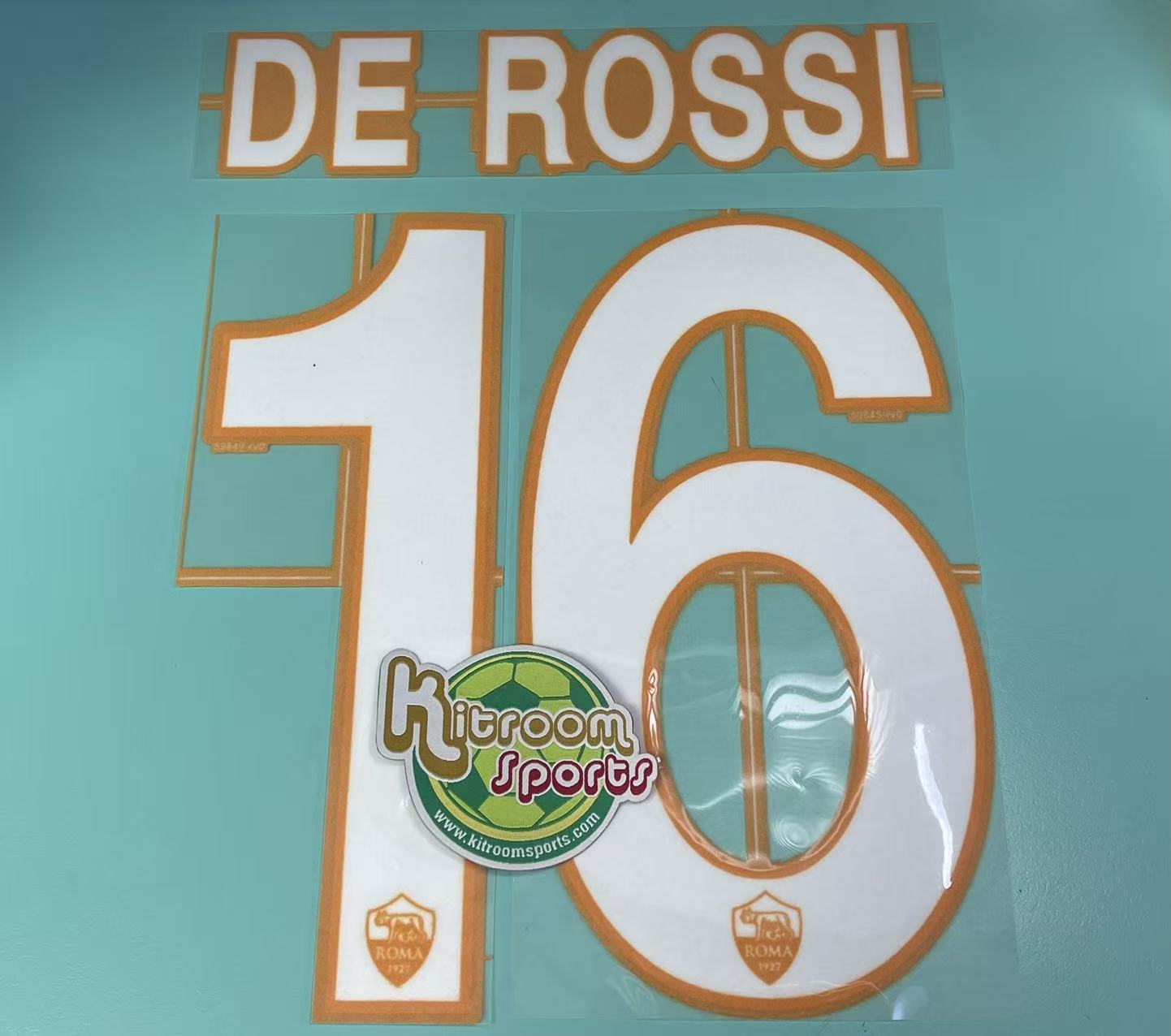 2013-14 Roma Home Nameset #16 DE ROSSI
