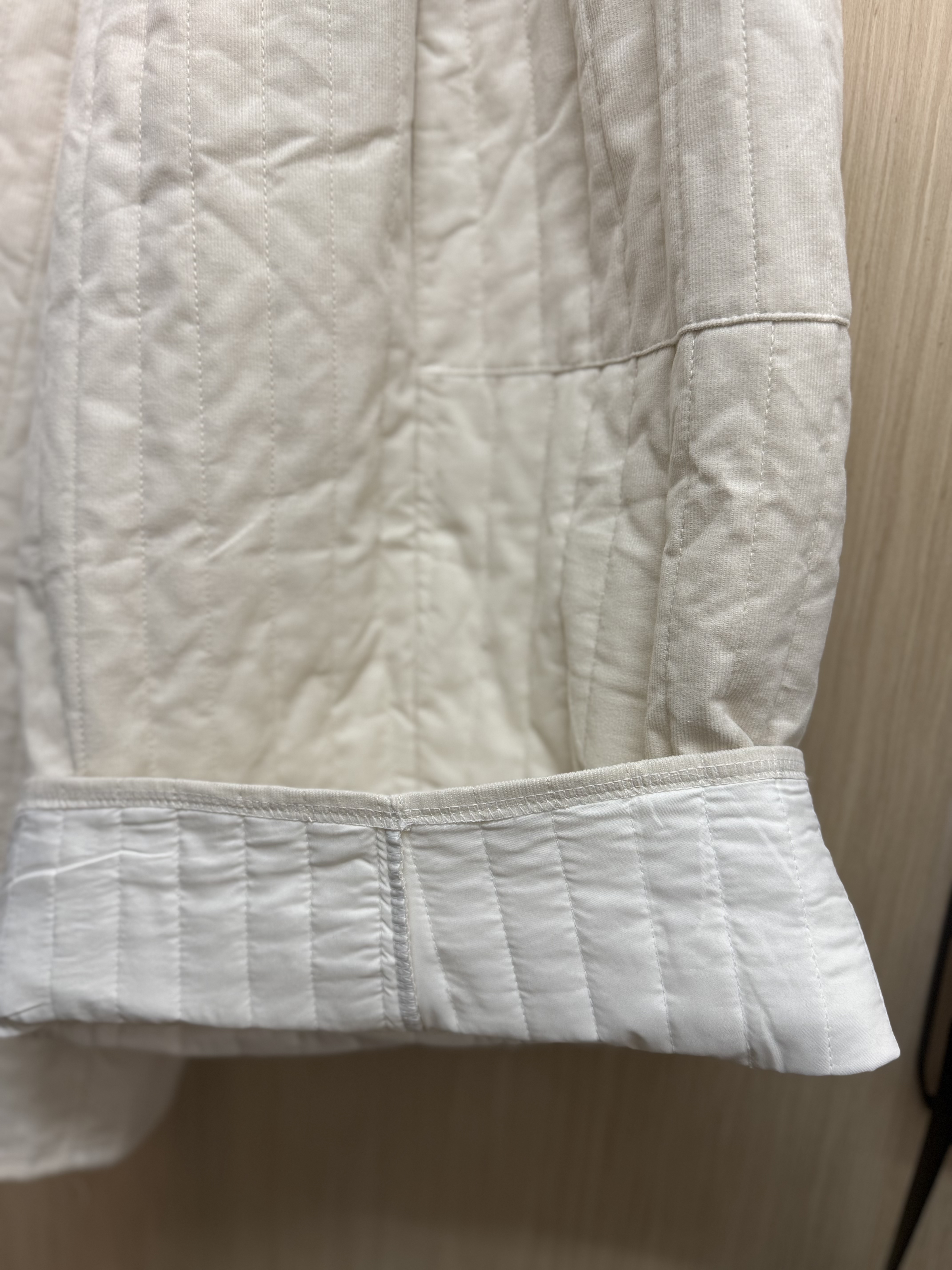 薄燈芯絨直紋裙褲