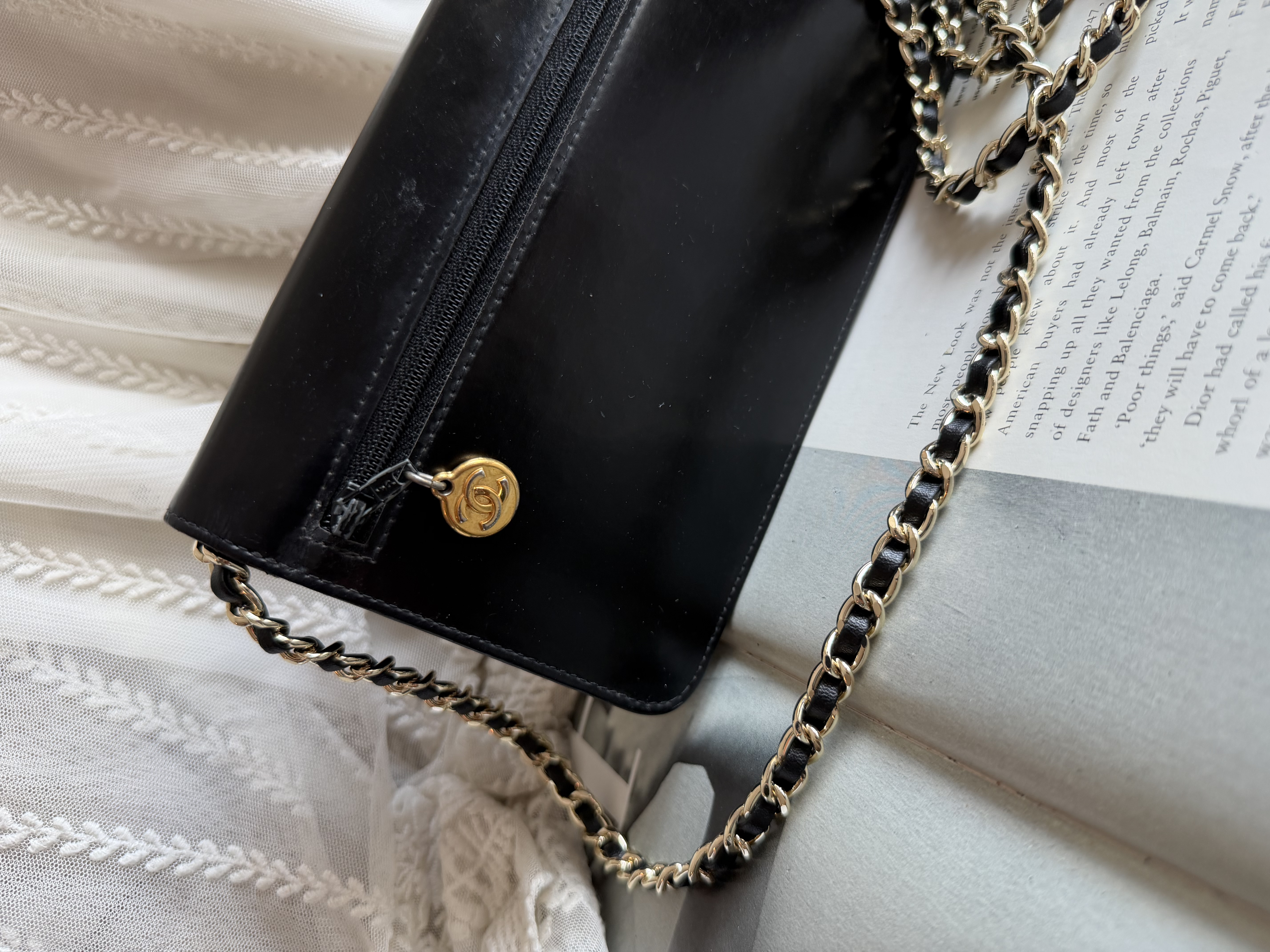 Vintage Chanel patent leather wallet 