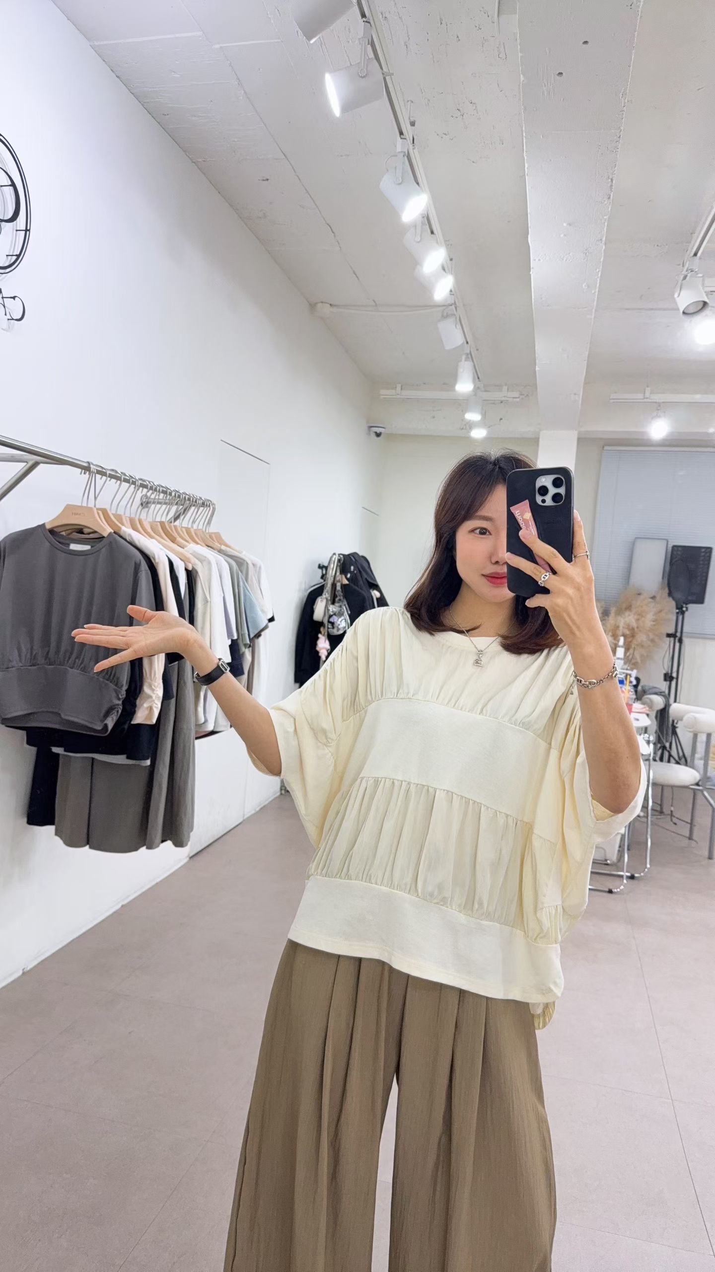 CH8 雙層抓皺層次寬版top