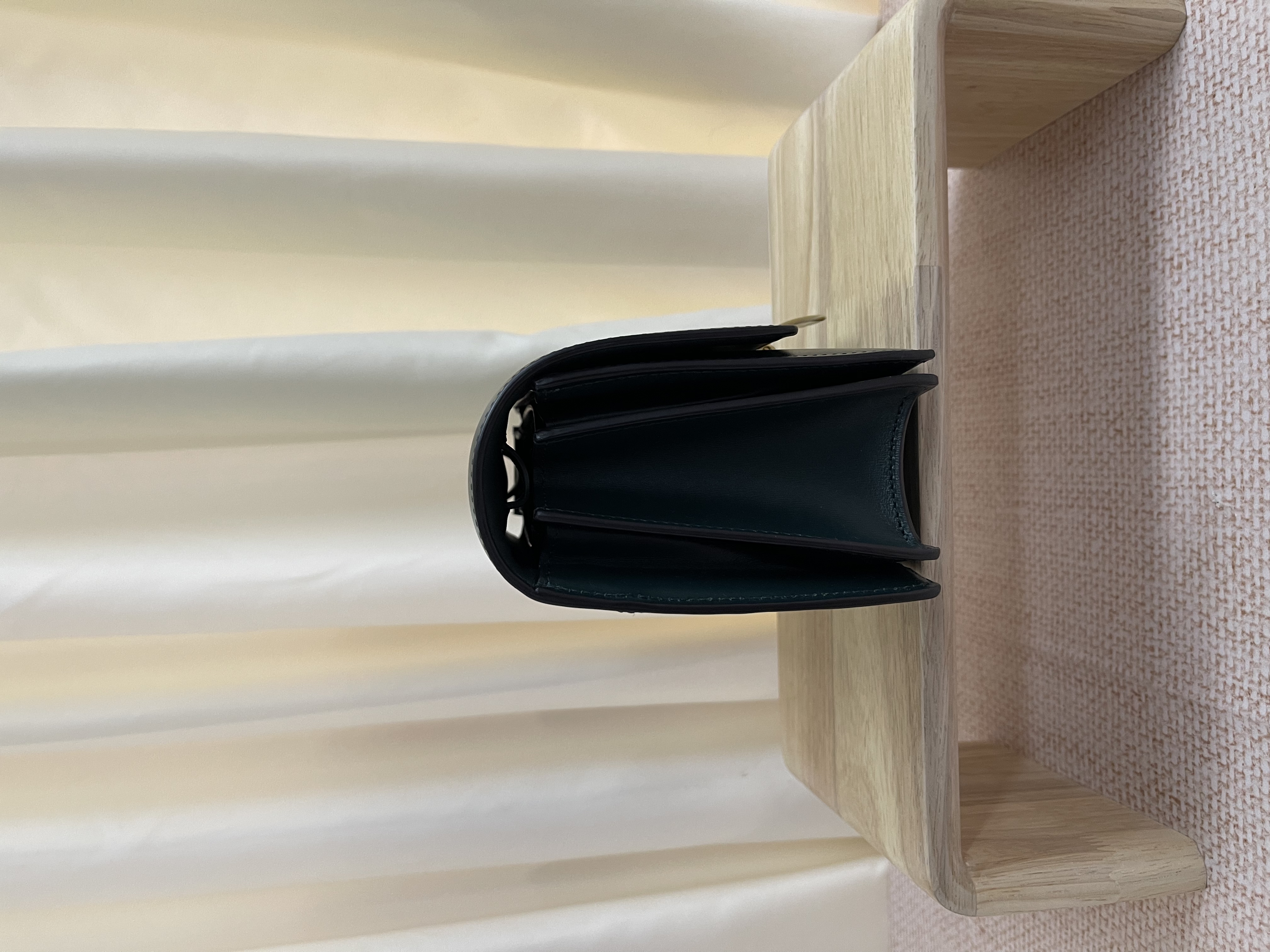 Pre-owned Celine Box/ Product Code: 26022001