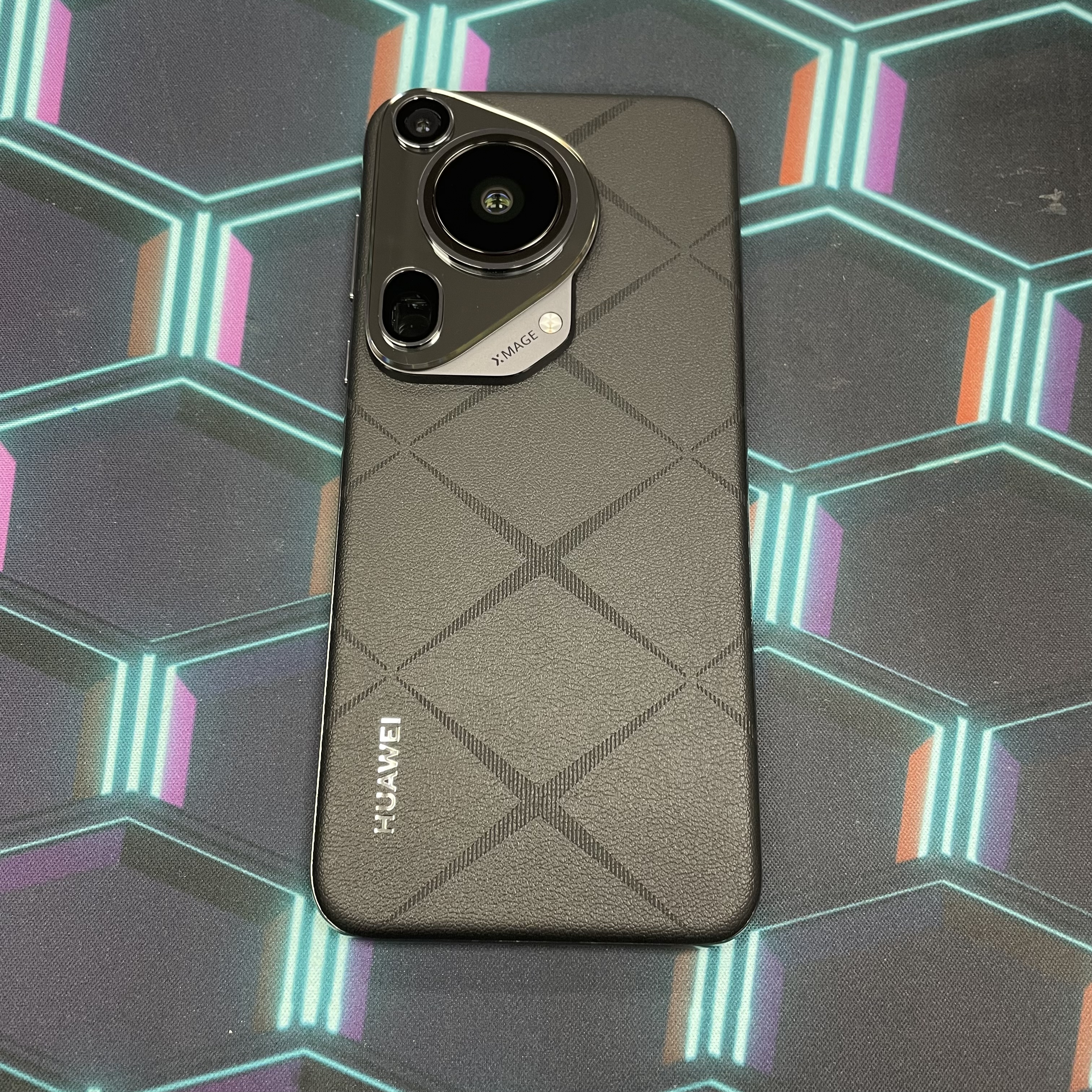 *6508 Huawei Pura 70 Ultra 完美機 16+1TB 黑色 black
