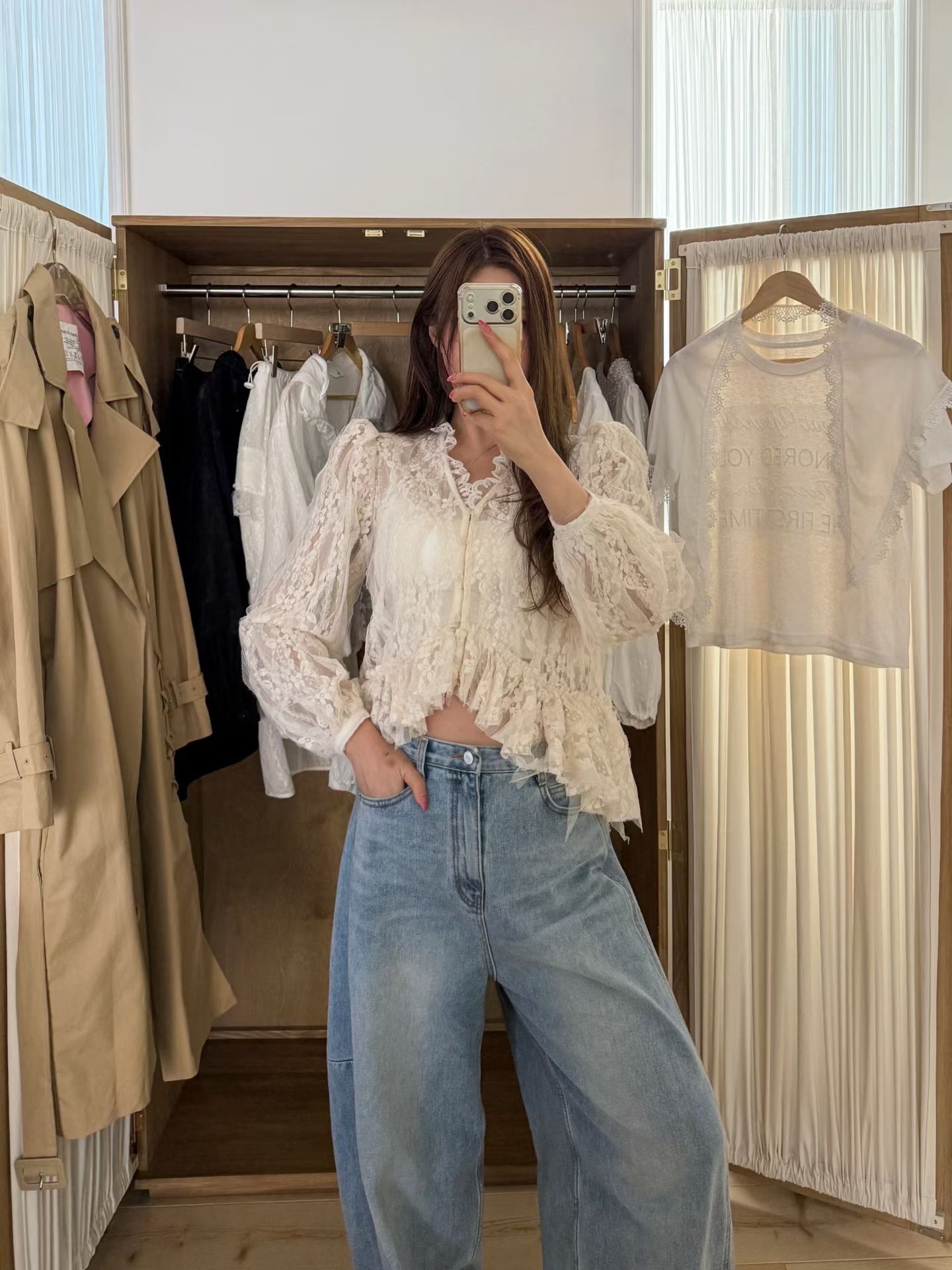 Vintage lace cardi (cream)
