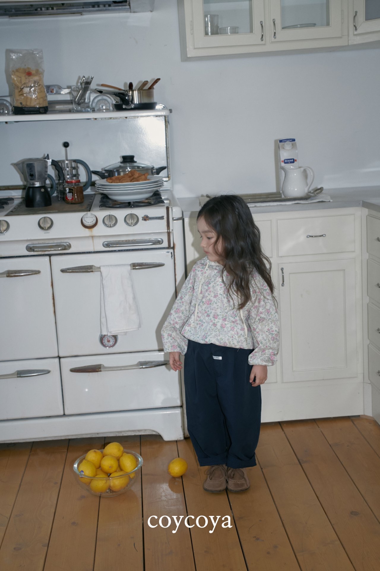 🌸預訂 韓國直送🌸🇰🇷COYCOYA兩色標籤復古寬鬆弧形長褲