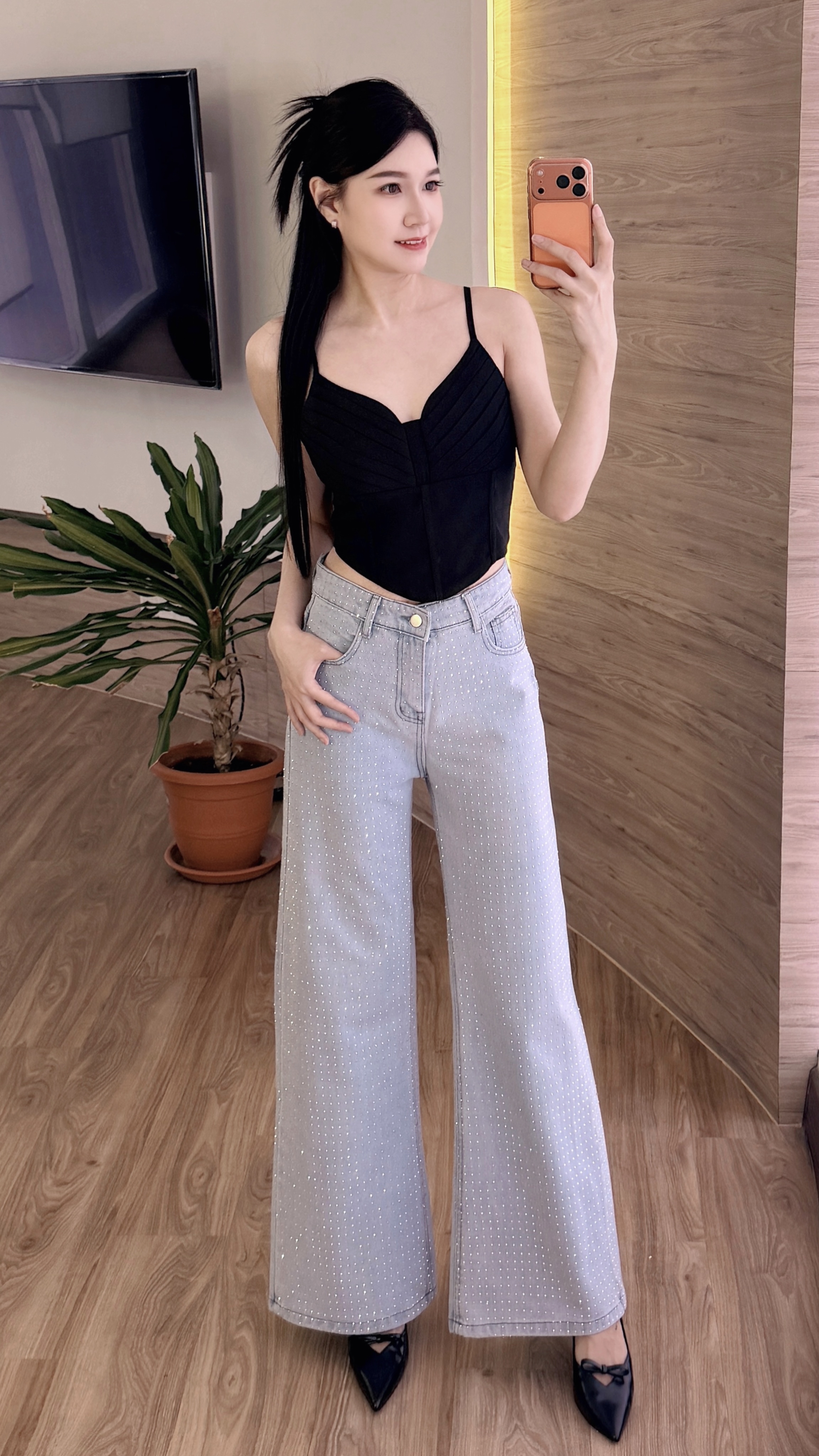 Anna Top