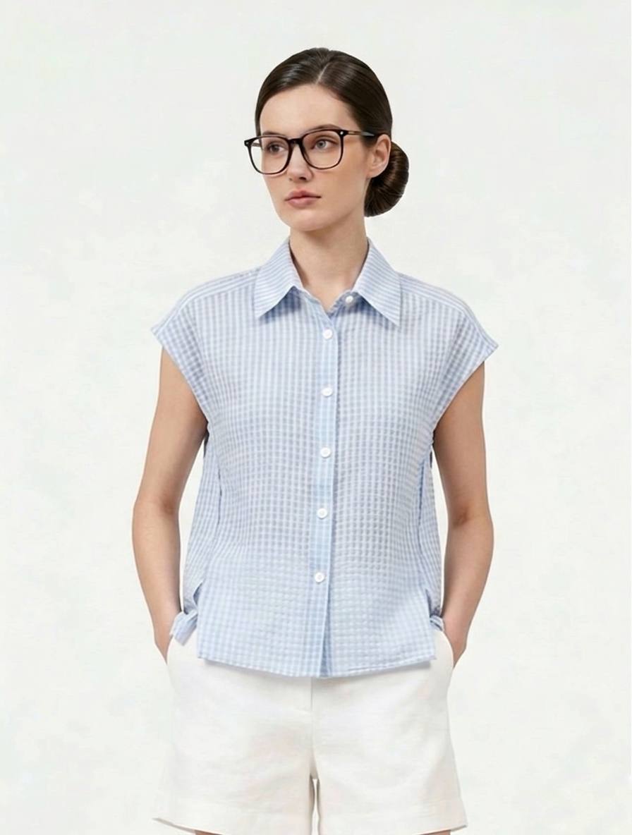W33162 - Split Textured Top