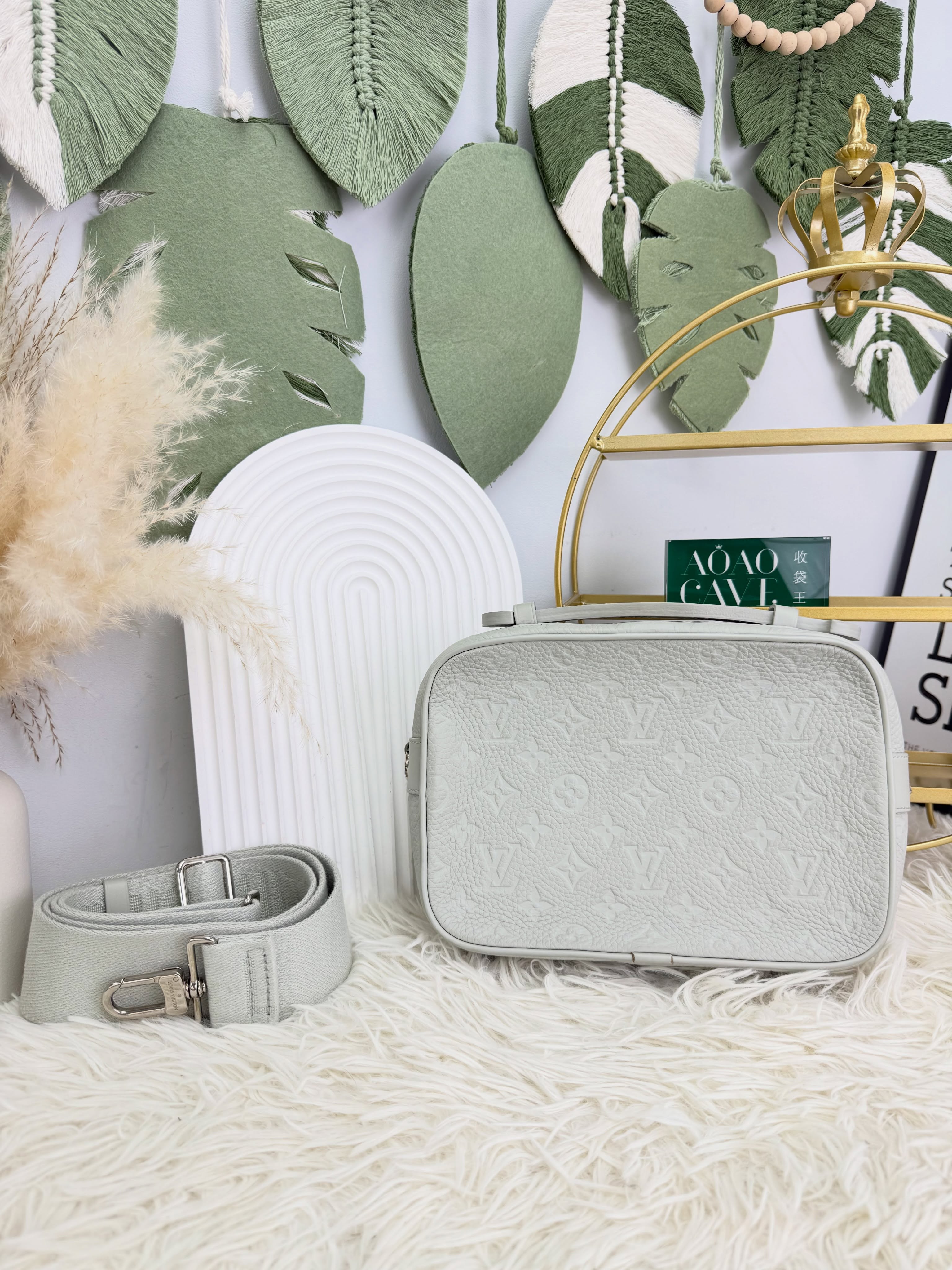 Lv👜 PRE OWNED 🛍️S-lock 相機包 薄荷綠 💚 