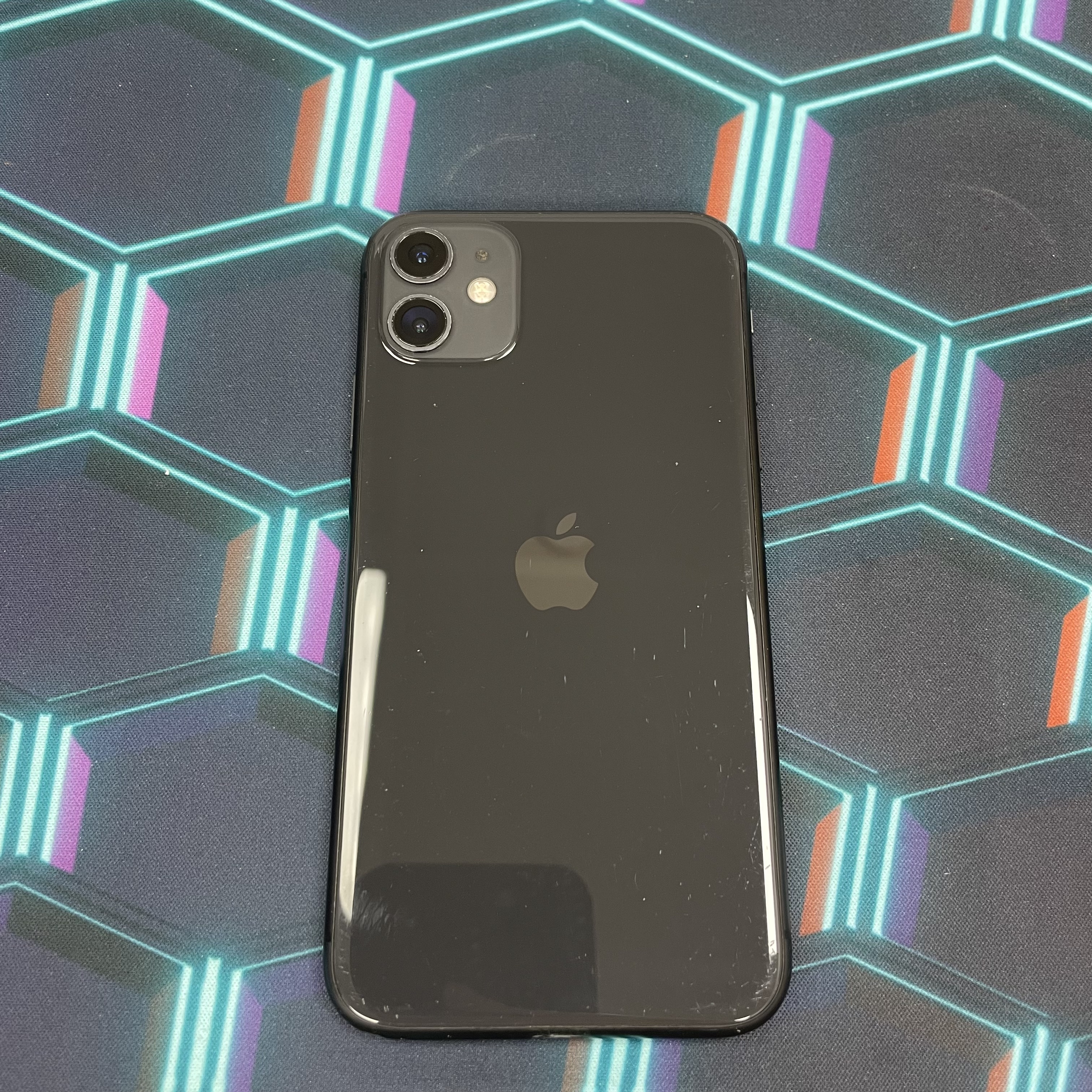 *5905 11 超靚機 128GB 電75 黑色 black 代用non