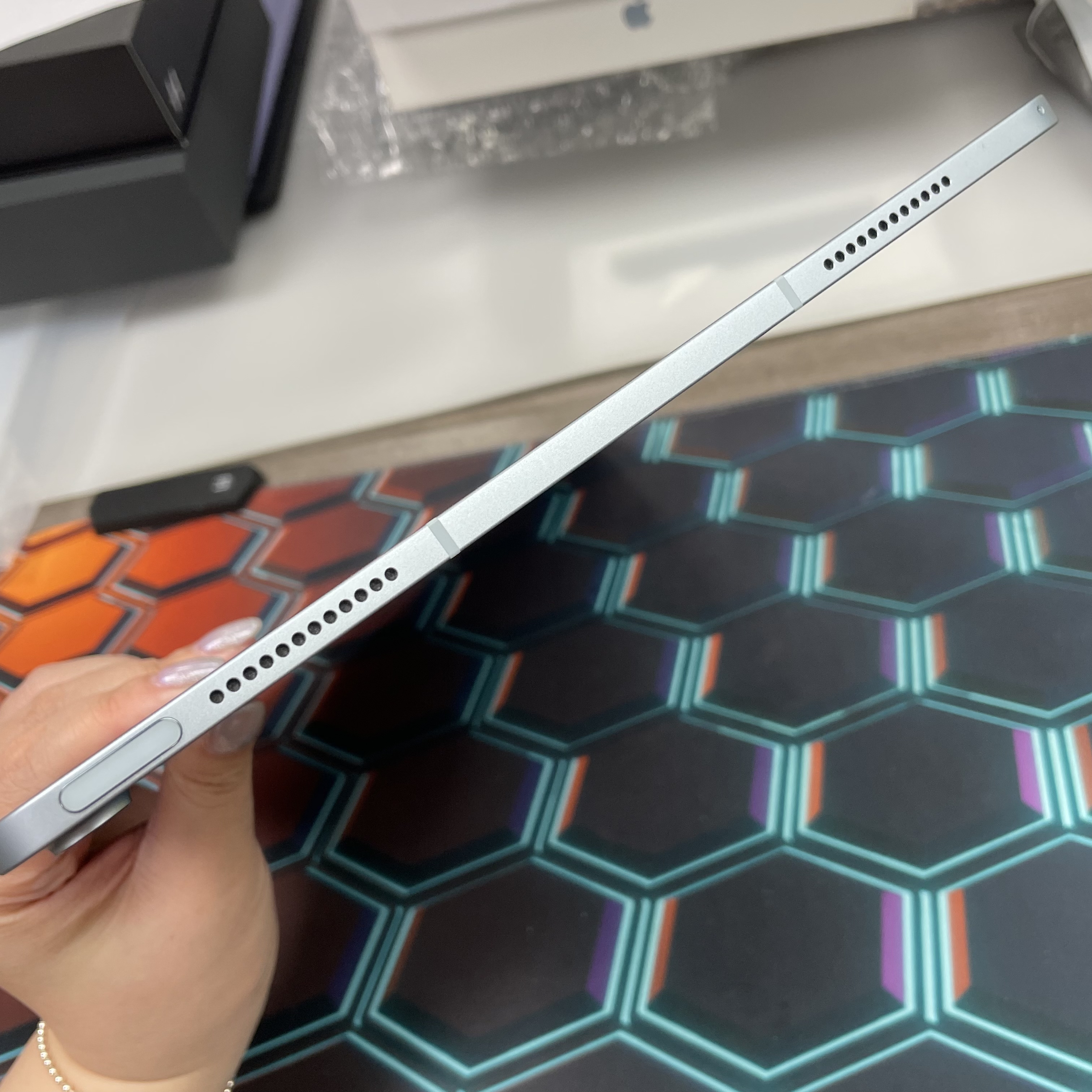 *6889 iPad Air 7 13吋 M3 完美機 128GB 5G版 藍色 blue