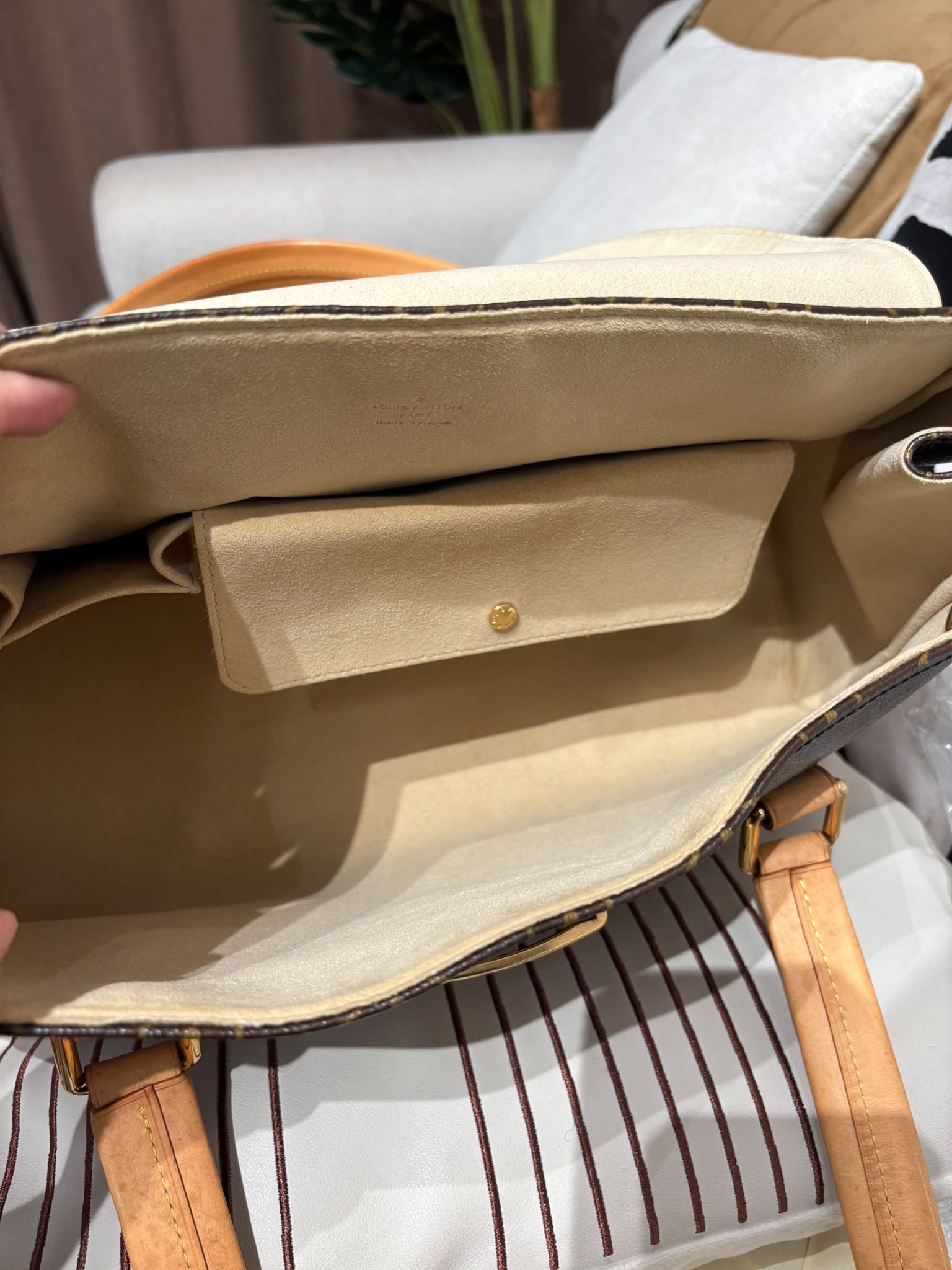 LV Beverly GM Monogram Shoulder Bag 100%Authentic, 95%new ✅Dust bag