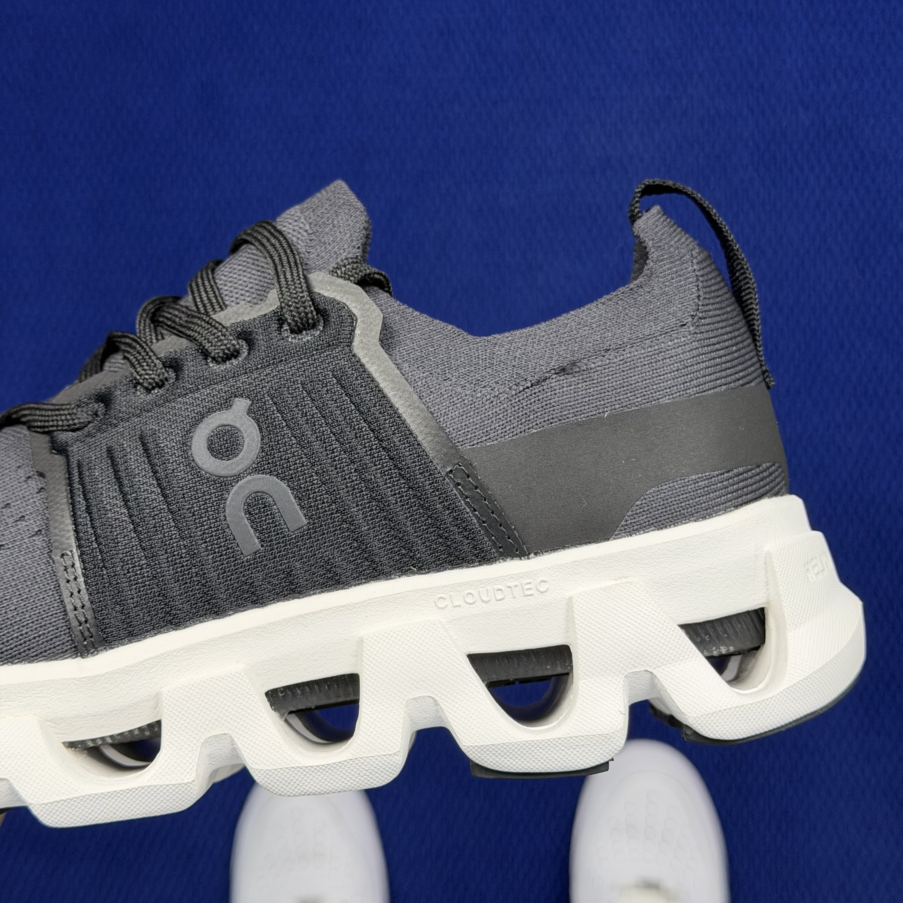 On Running Cloudswift 4