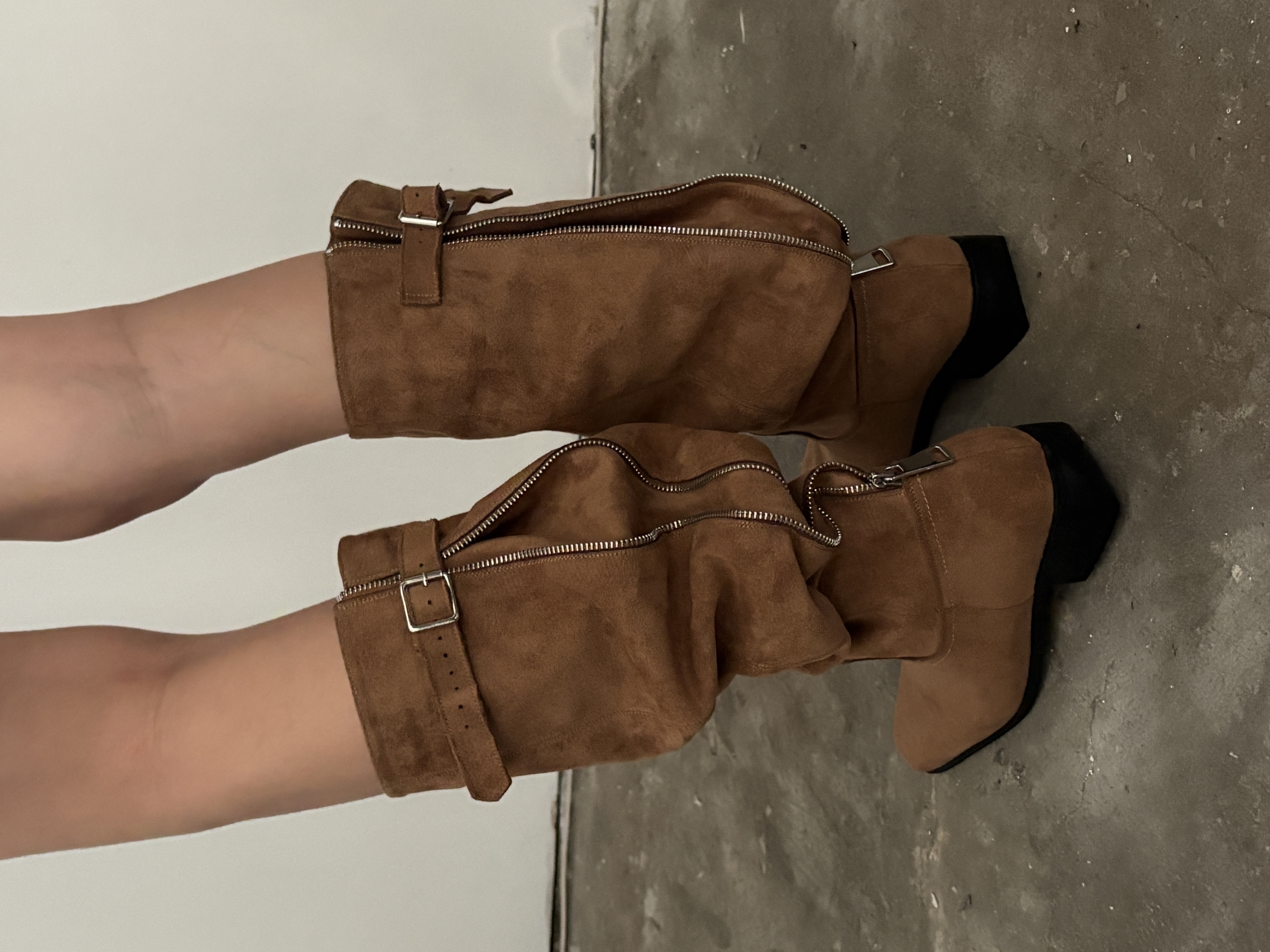 F05 尖頭多種著法Boots