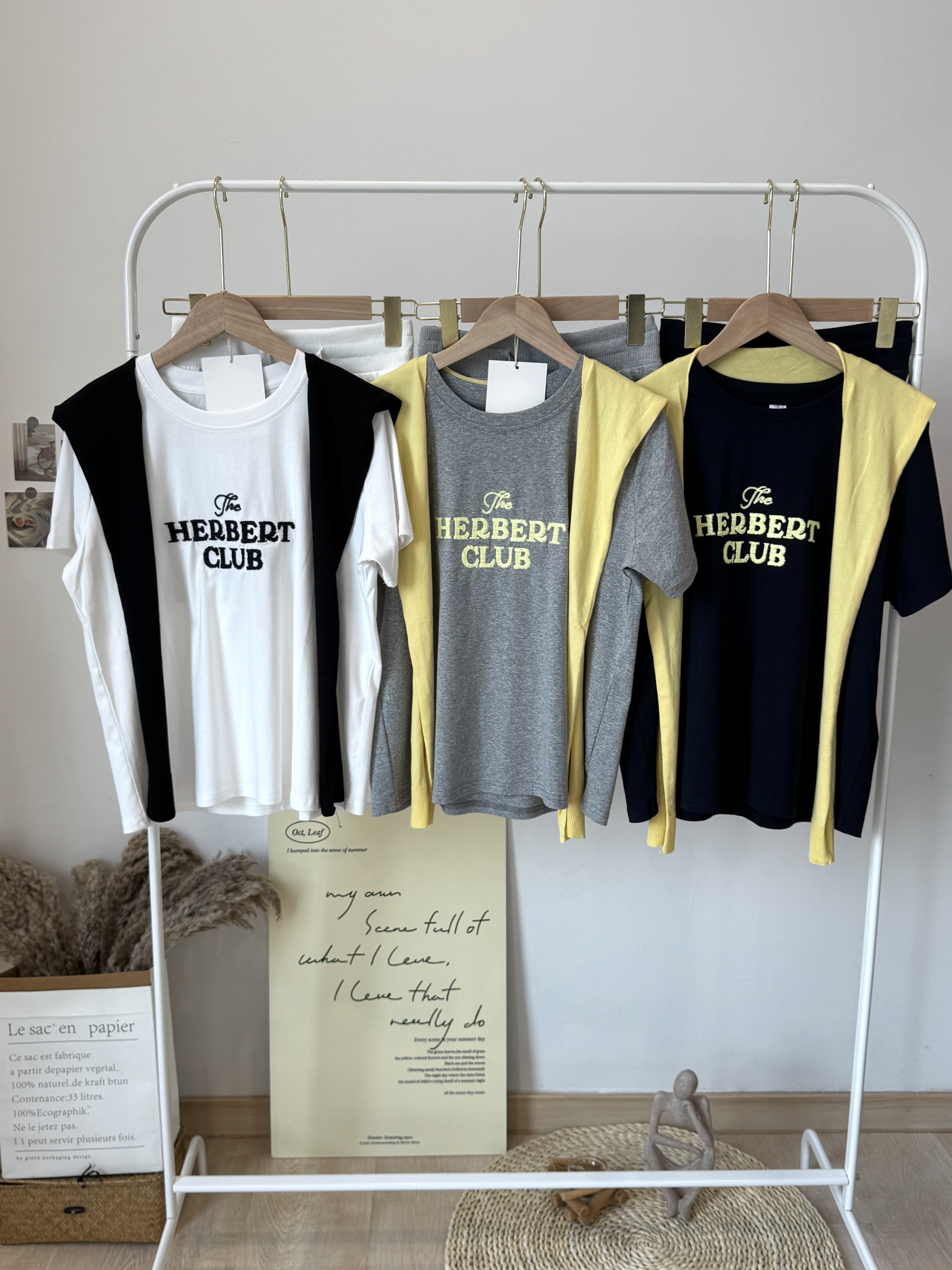 The Herbert Club Letter Embroidery Top+Shawl+Skirt Sets 撞色刺绣字母休闲 3 件套 （3 colours）