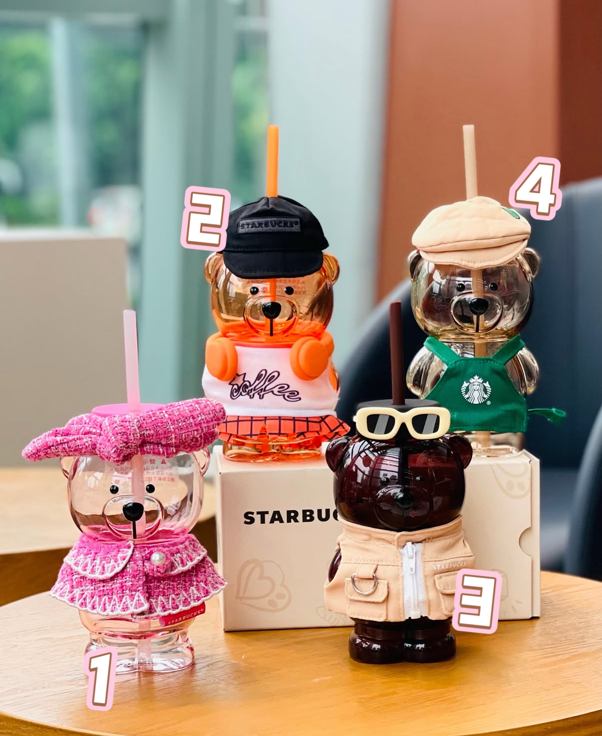 Starbucks 熊店長小鎮系列
